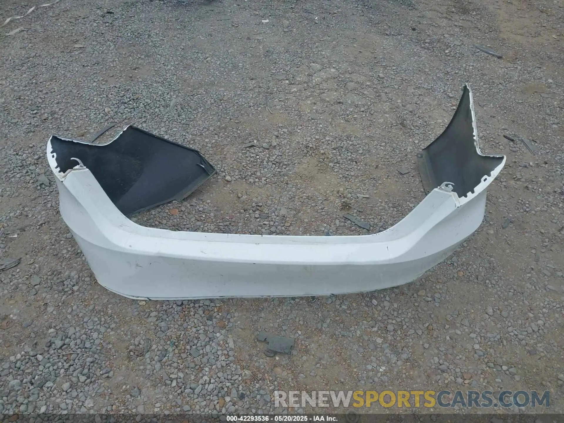 12 Photograph of a damaged car 4T1C11AK5RU865810 TOYOTA CAMRY 2024