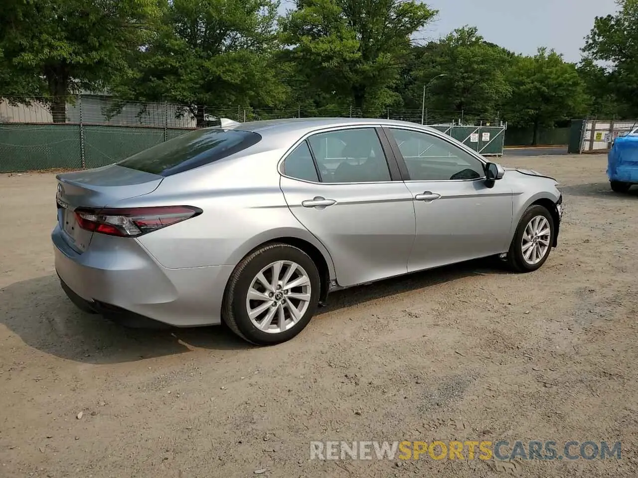 3 Photograph of a damaged car 4T1C11AK6RU190646 TOYOTA CAMRY 2024