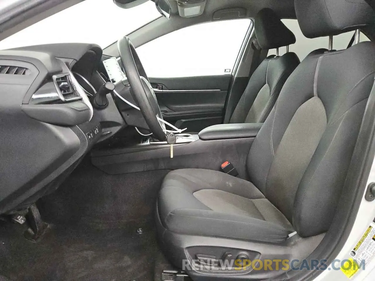 7 Photograph of a damaged car 4T1C11AK6RU231812 TOYOTA CAMRY 2024