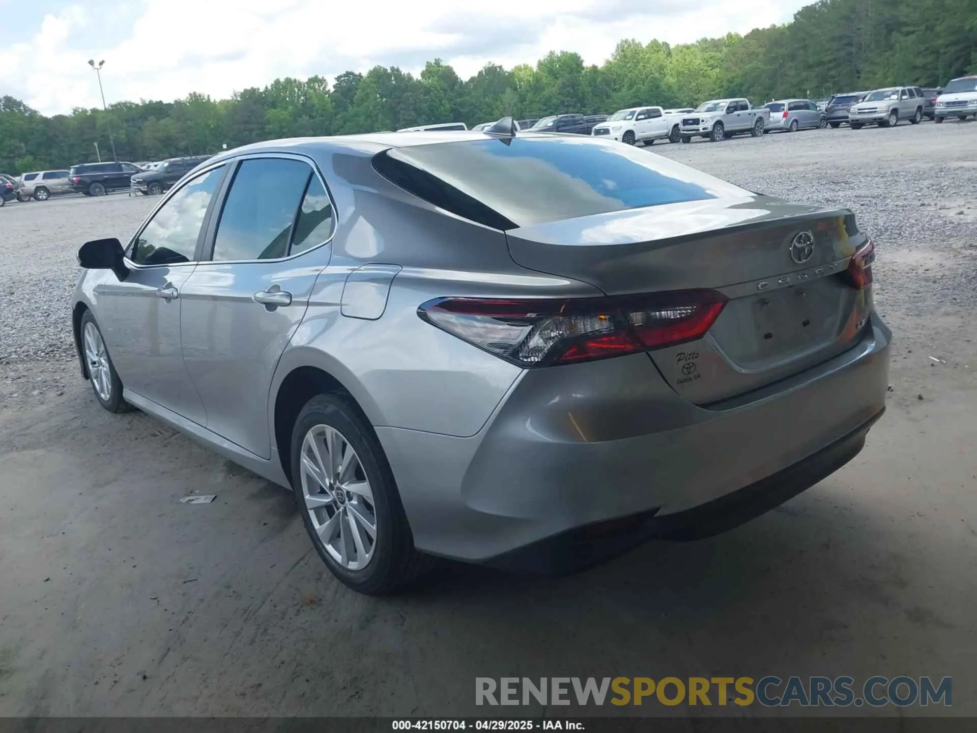 3 Photograph of a damaged car 4T1C11AK6RU874600 TOYOTA CAMRY 2024
