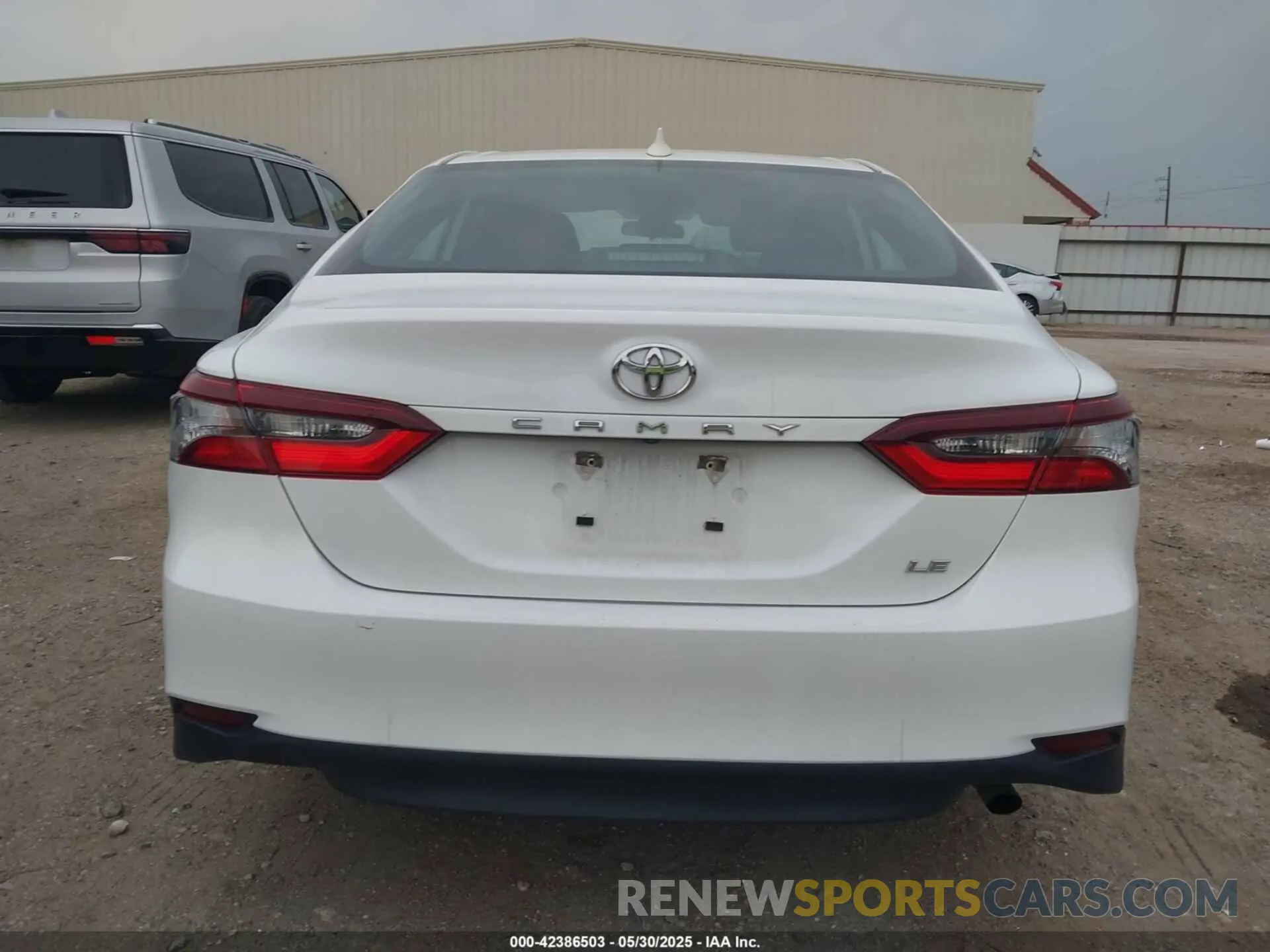 16 Photograph of a damaged car 4T1C11AK6RU884401 TOYOTA CAMRY 2024