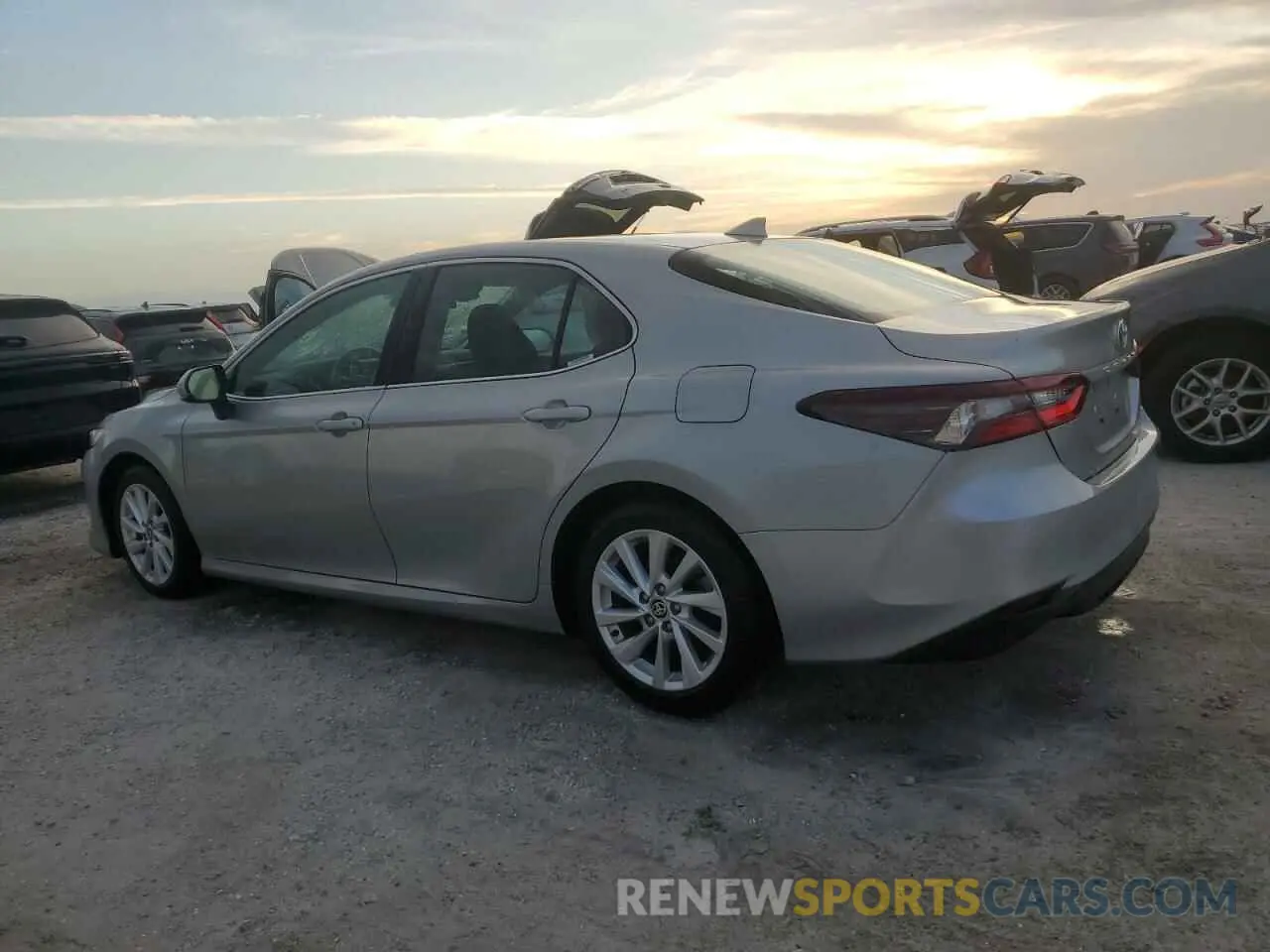 2 Photograph of a damaged car 4T1C11AK7RU198173 TOYOTA CAMRY 2024