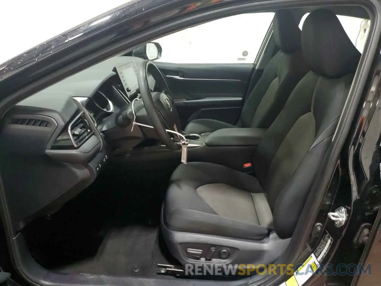 7 Photograph of a damaged car 4T1C11AK7RU221810 TOYOTA CAMRY 2024