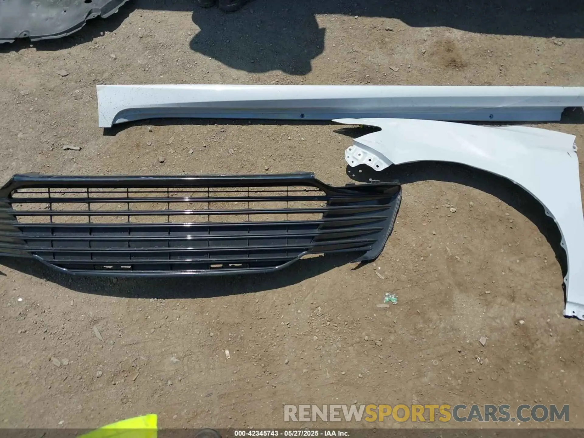 12 Photograph of a damaged car 4T1C11AK7RU239014 TOYOTA CAMRY 2024