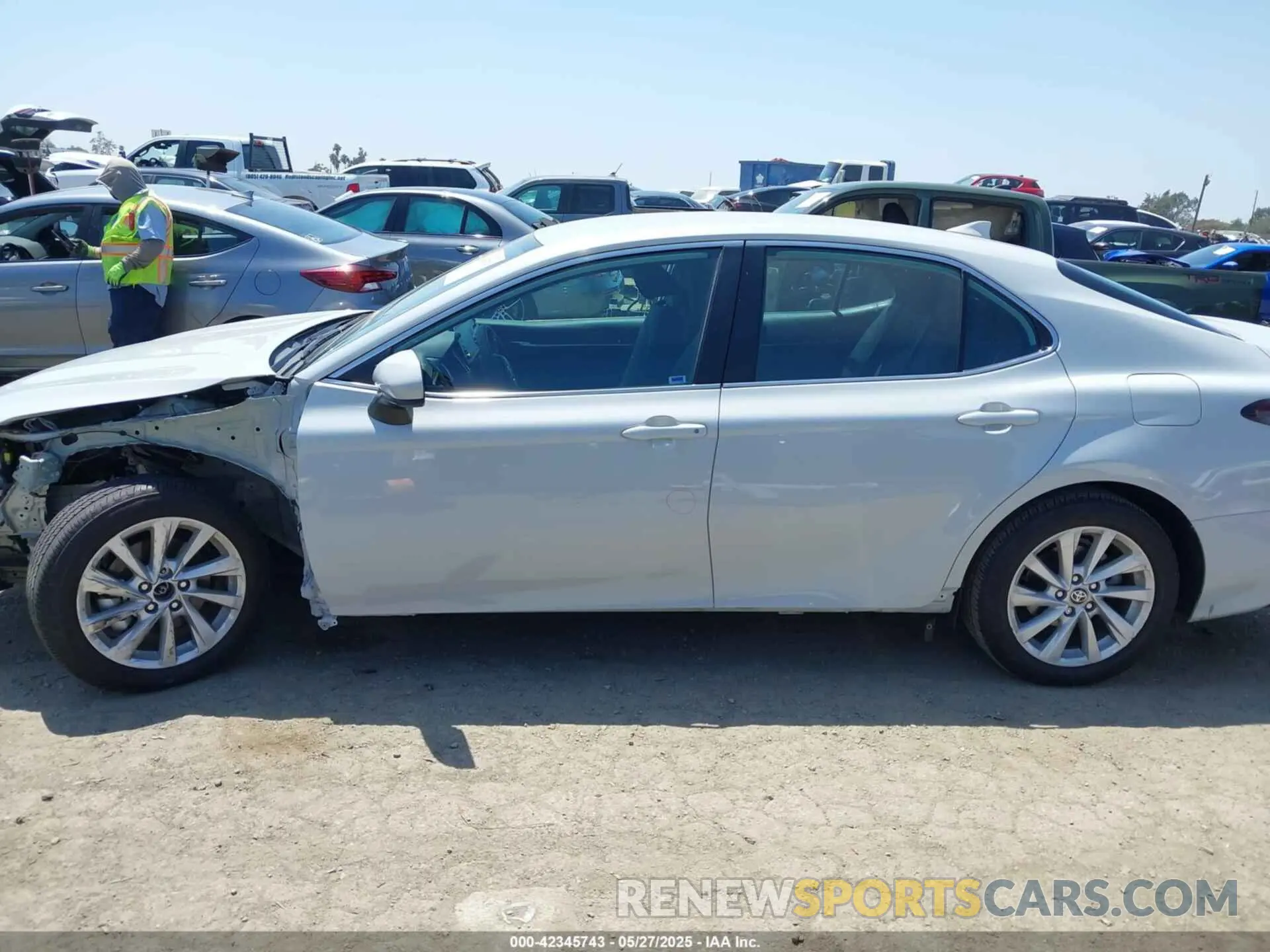 15 Photograph of a damaged car 4T1C11AK7RU239014 TOYOTA CAMRY 2024