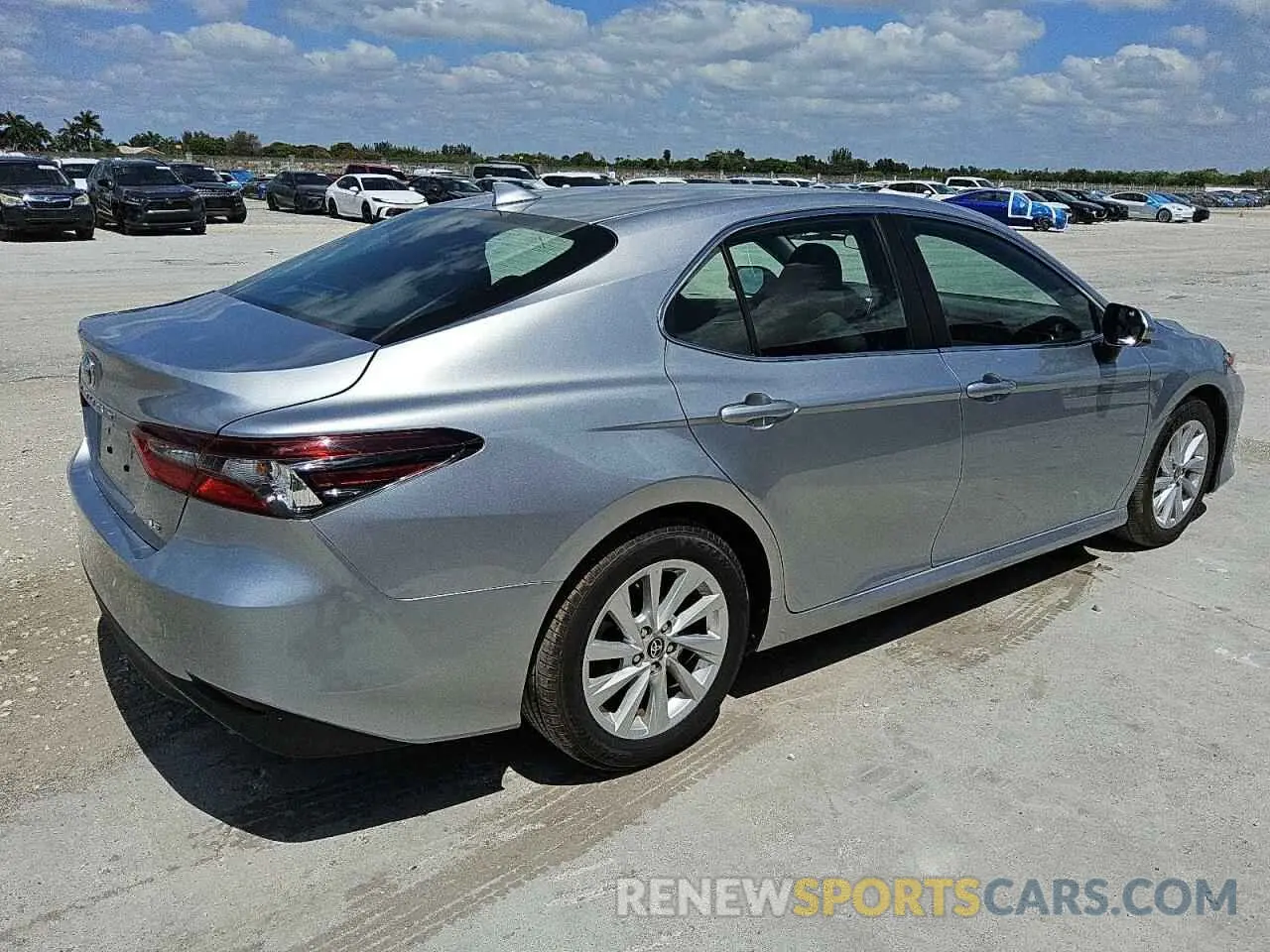 3 Photograph of a damaged car 4T1C11AK7RU852217 TOYOTA CAMRY 2024