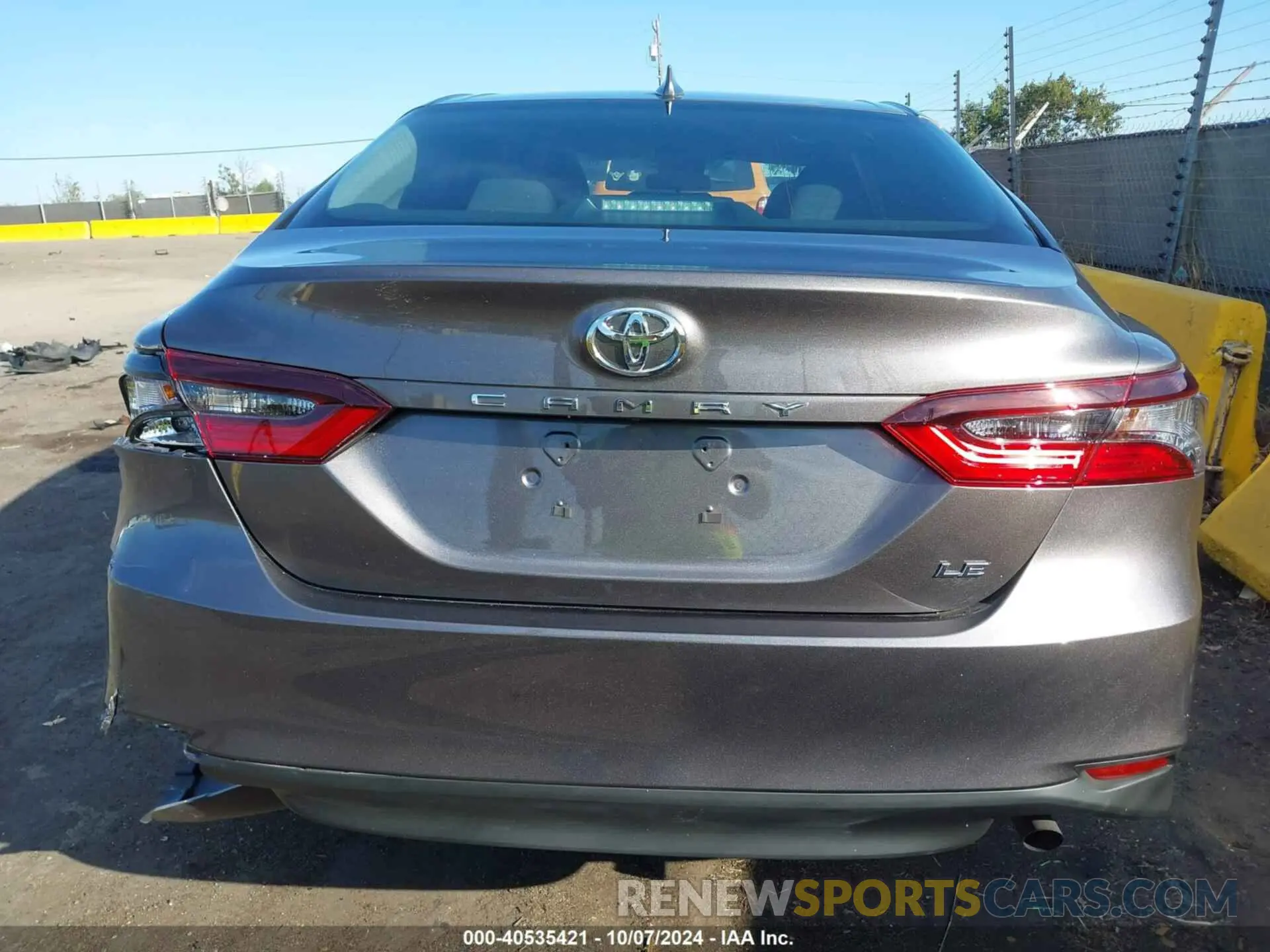 16 Photograph of a damaged car 4T1C11AK7RU894838 TOYOTA CAMRY 2024