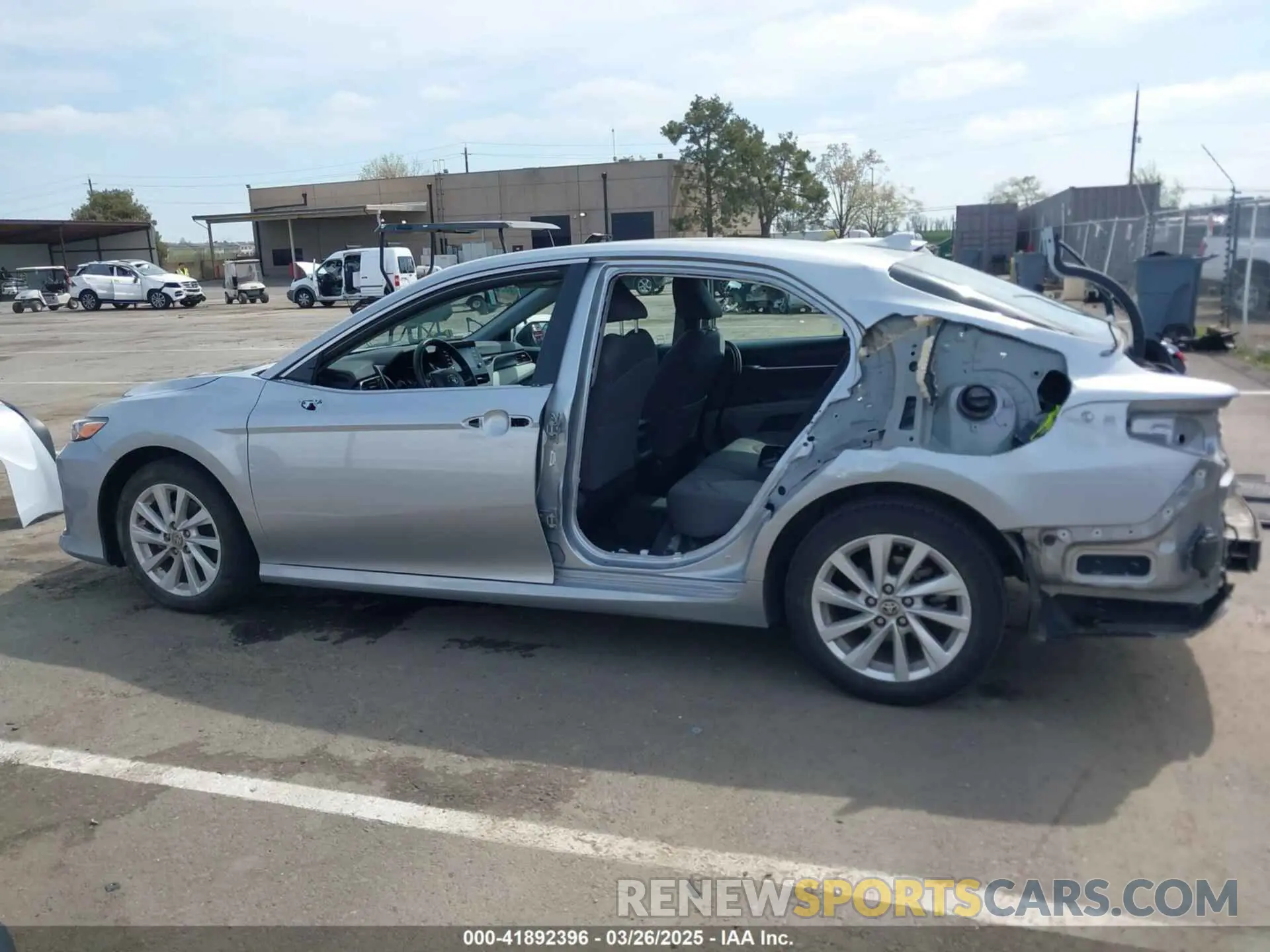 15 Photograph of a damaged car 4T1C11AK7RU902016 TOYOTA CAMRY 2024