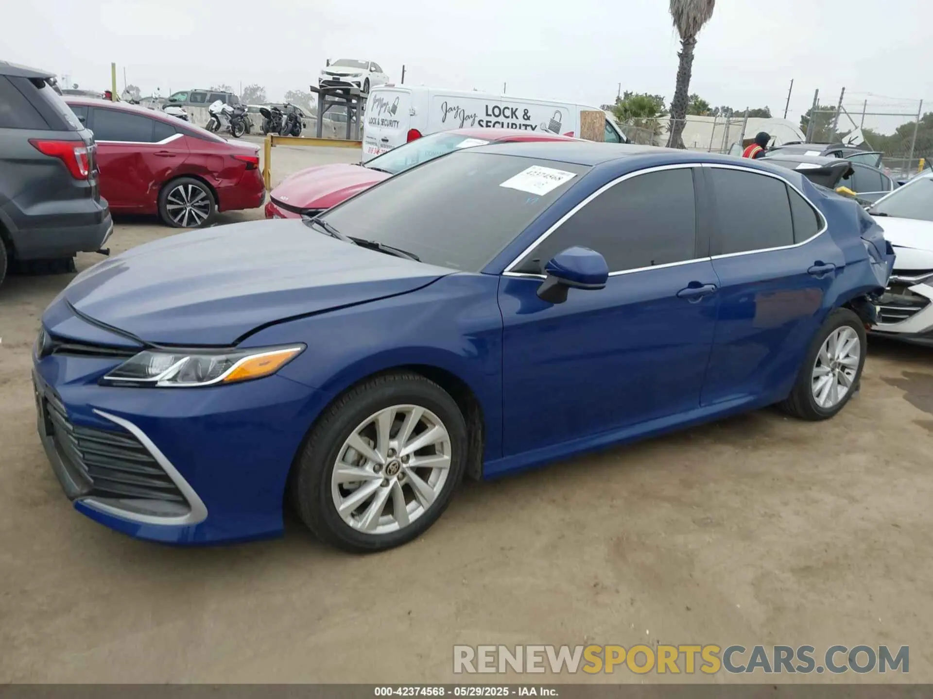 14 Photograph of a damaged car 4T1C11AK9RU266117 TOYOTA CAMRY 2024