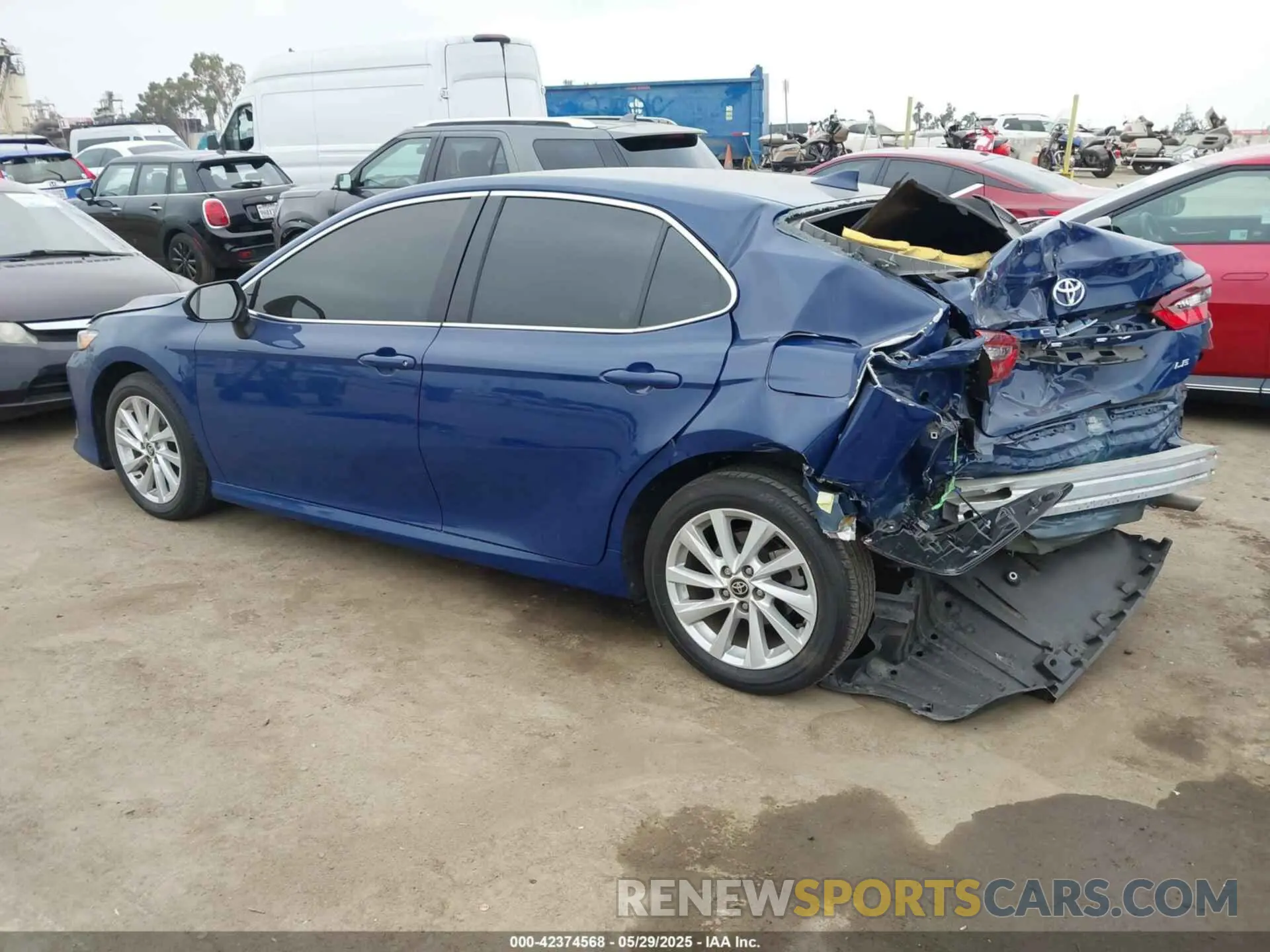 3 Photograph of a damaged car 4T1C11AK9RU266117 TOYOTA CAMRY 2024