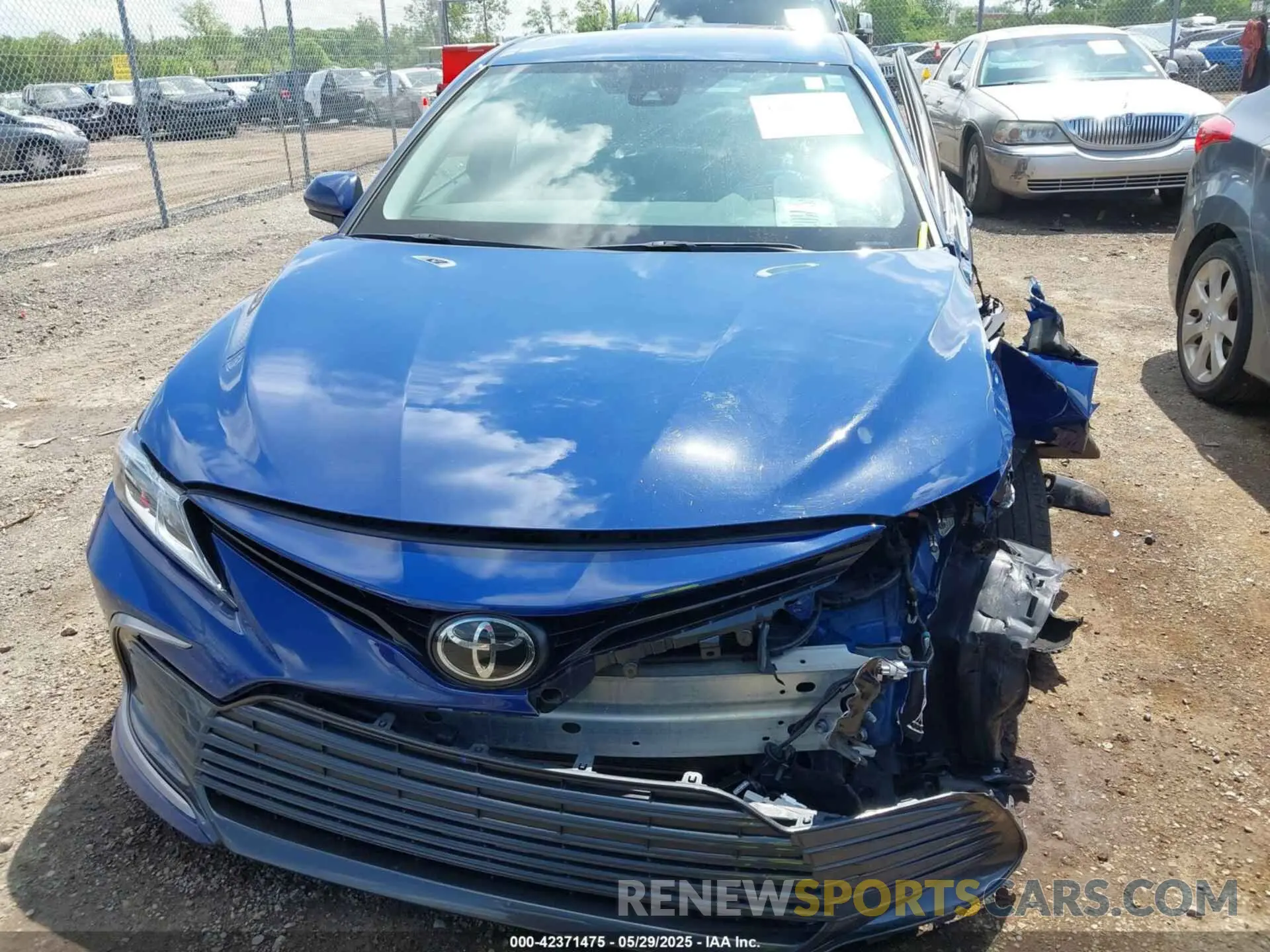 12 Photograph of a damaged car 4T1C11AKXRU192996 TOYOTA CAMRY 2024