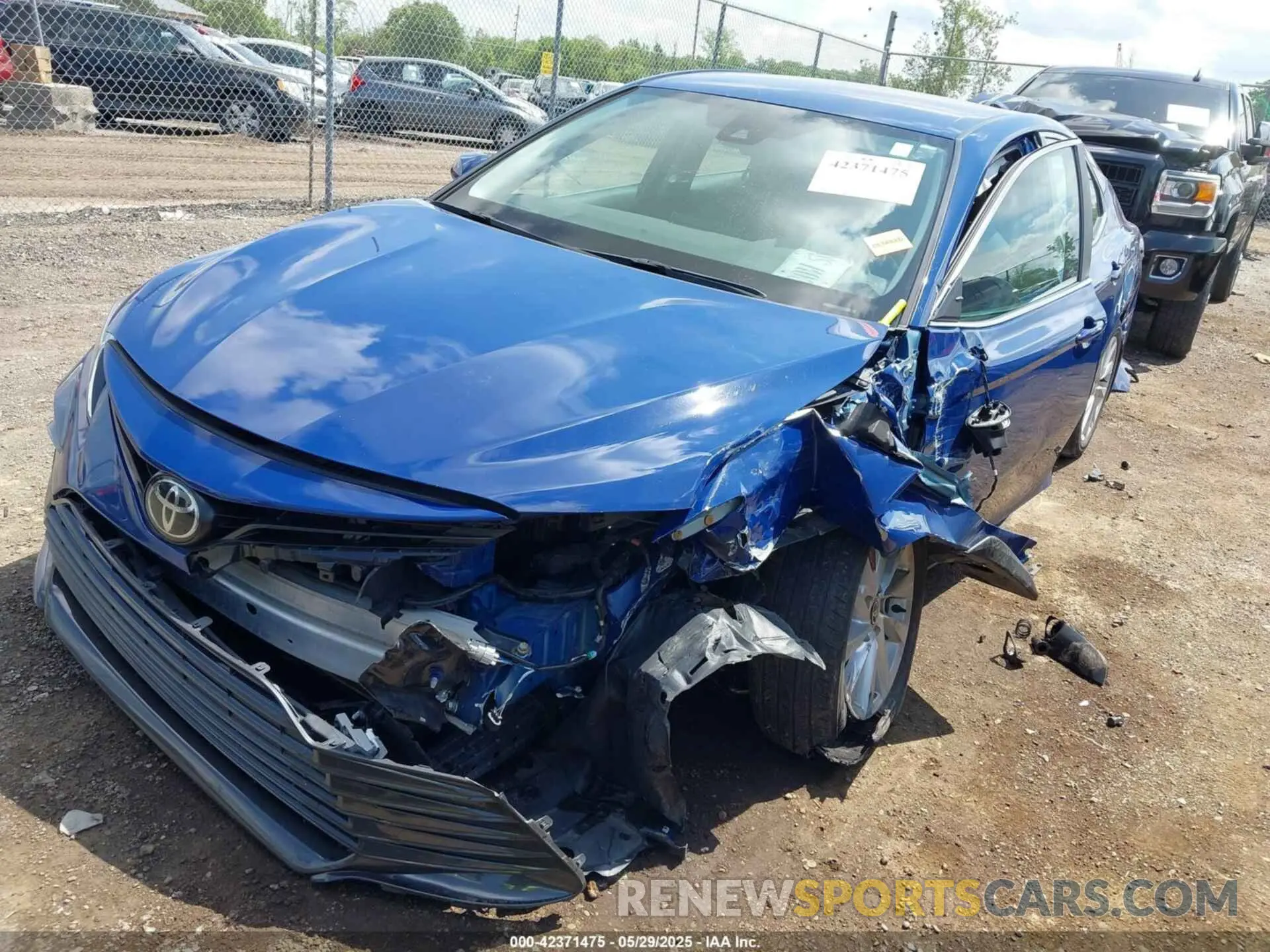 2 Photograph of a damaged car 4T1C11AKXRU192996 TOYOTA CAMRY 2024