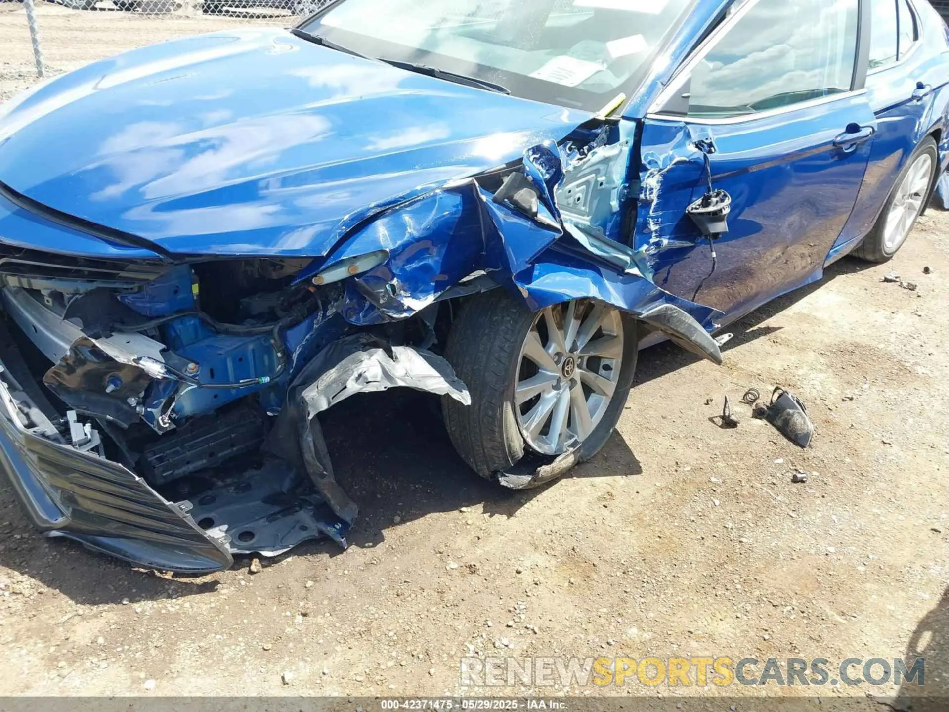6 Photograph of a damaged car 4T1C11AKXRU192996 TOYOTA CAMRY 2024