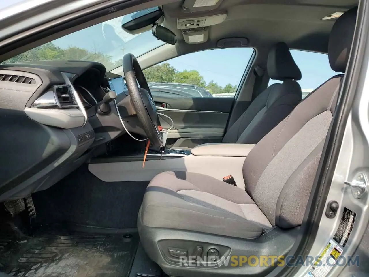 7 Photograph of a damaged car 4T1C11BK0RU117321 TOYOTA CAMRY 2024