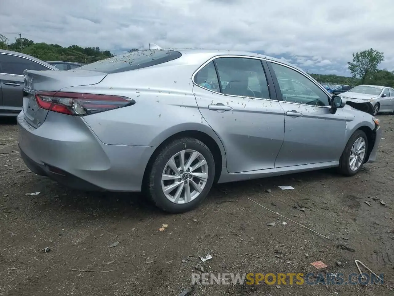 3 Photograph of a damaged car 4T1C11BK3RU127163 TOYOTA CAMRY 2024