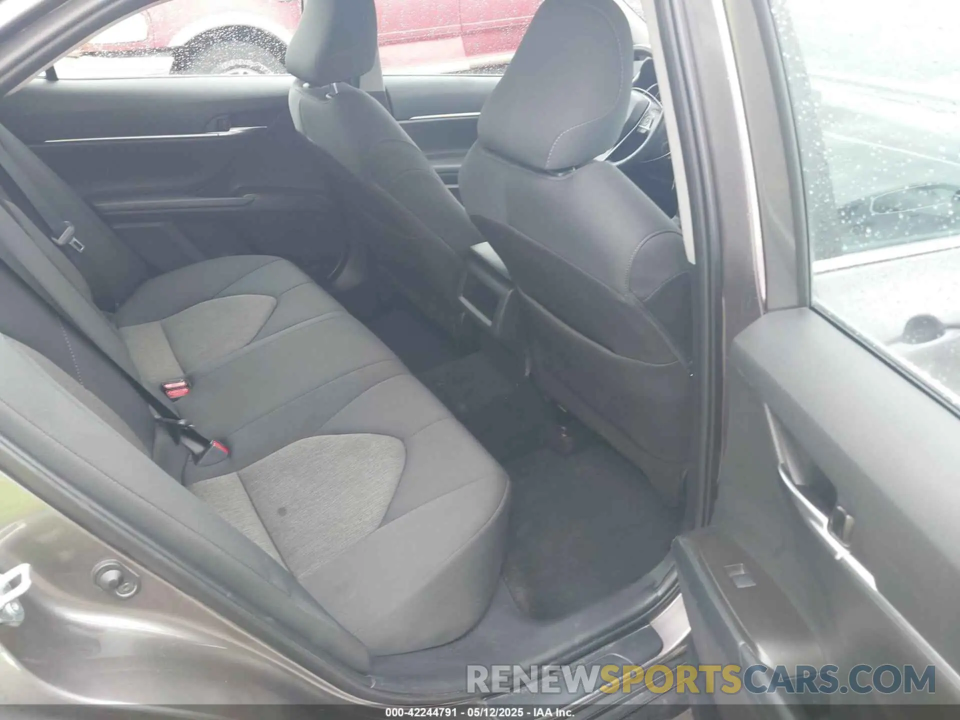 8 Photograph of a damaged car 4T1C11BK4RU129276 TOYOTA CAMRY 2024