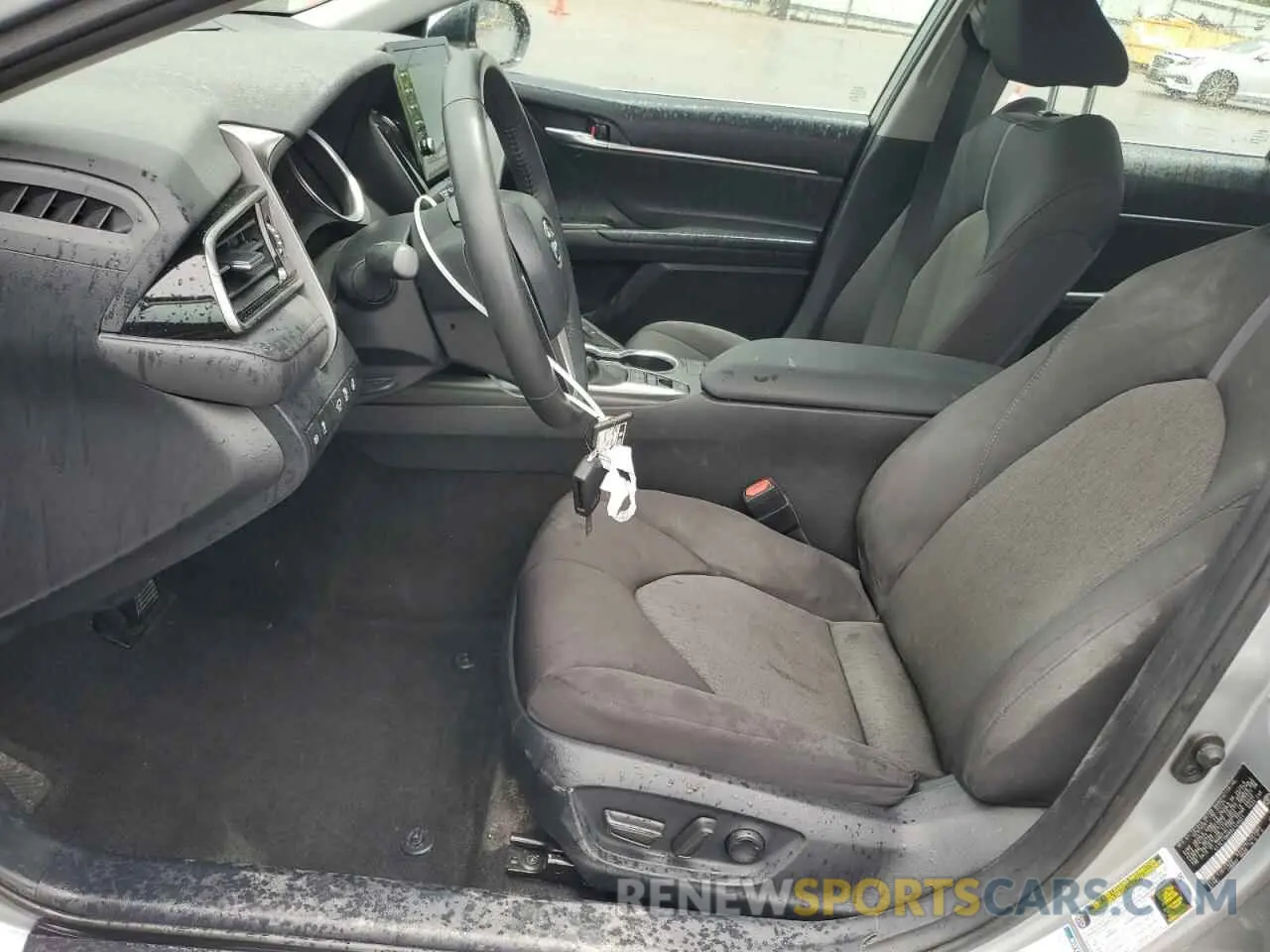 7 Photograph of a damaged car 4T1C11BK6RU129621 TOYOTA CAMRY 2024