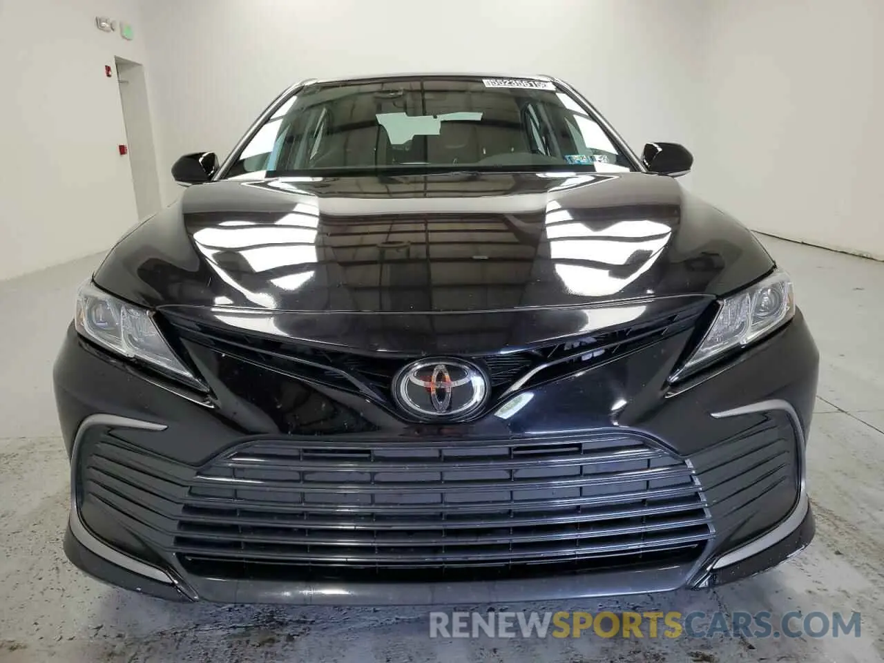 5 Photograph of a damaged car 4T1C11BK7RU117512 TOYOTA CAMRY 2024