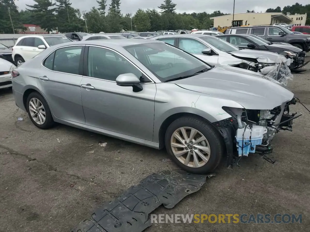4 Photograph of a damaged car 4T1C11BK7RU128199 TOYOTA CAMRY 2024