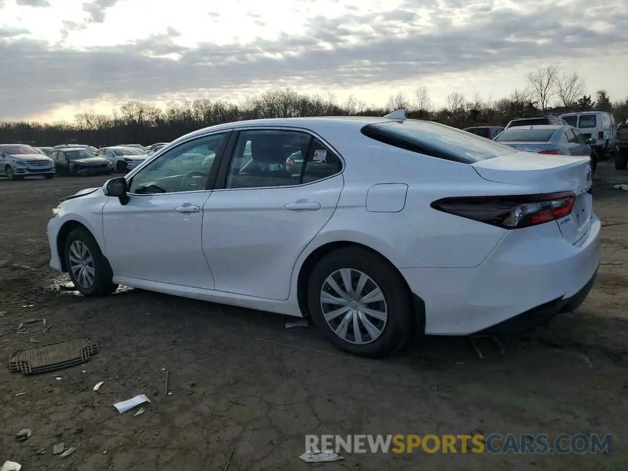 2 Photograph of a damaged car 4T1C31AK0RU062686 TOYOTA CAMRY 2024