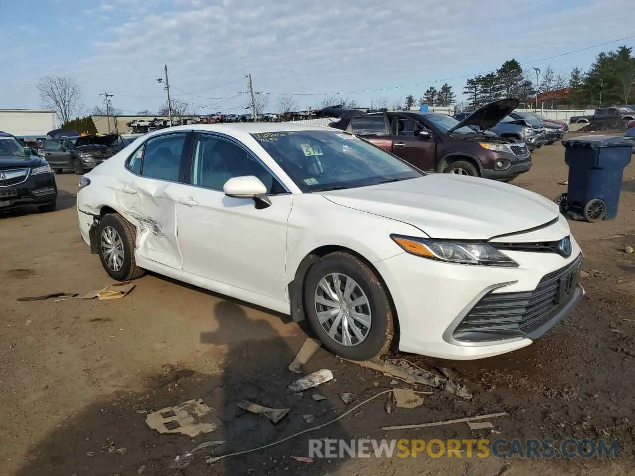 4 Photograph of a damaged car 4T1C31AK0RU062686 TOYOTA CAMRY 2024