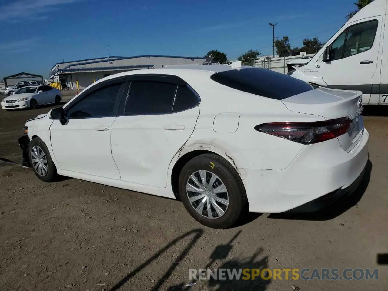 2 Photograph of a damaged car 4T1C31AK2RU072393 TOYOTA CAMRY 2024