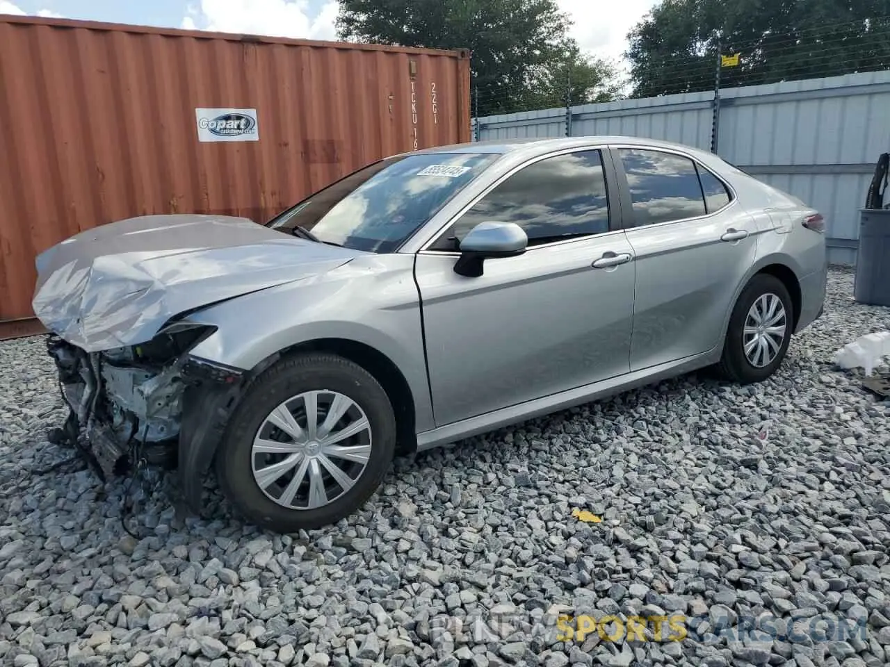 1 Photograph of a damaged car 4T1C31AK2RU076136 TOYOTA CAMRY 2024