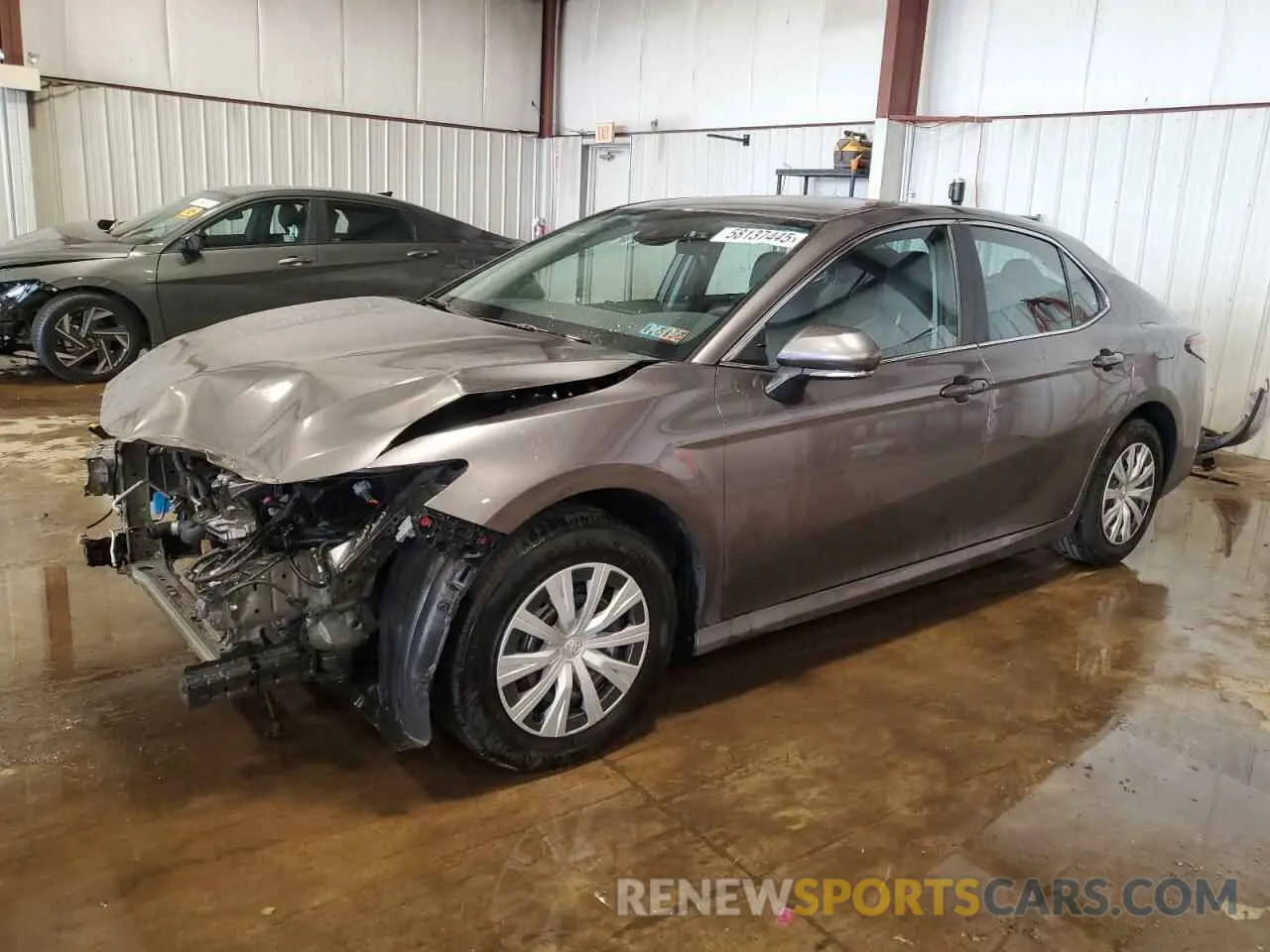 1 Photograph of a damaged car 4T1C31AK2RU076556 TOYOTA CAMRY 2024