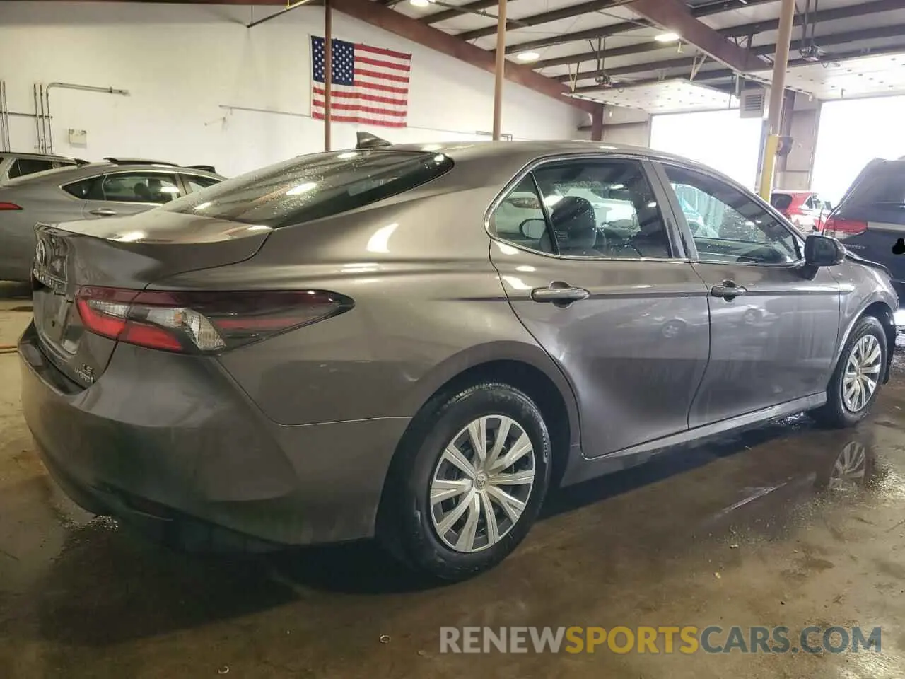 3 Photograph of a damaged car 4T1C31AK2RU076556 TOYOTA CAMRY 2024