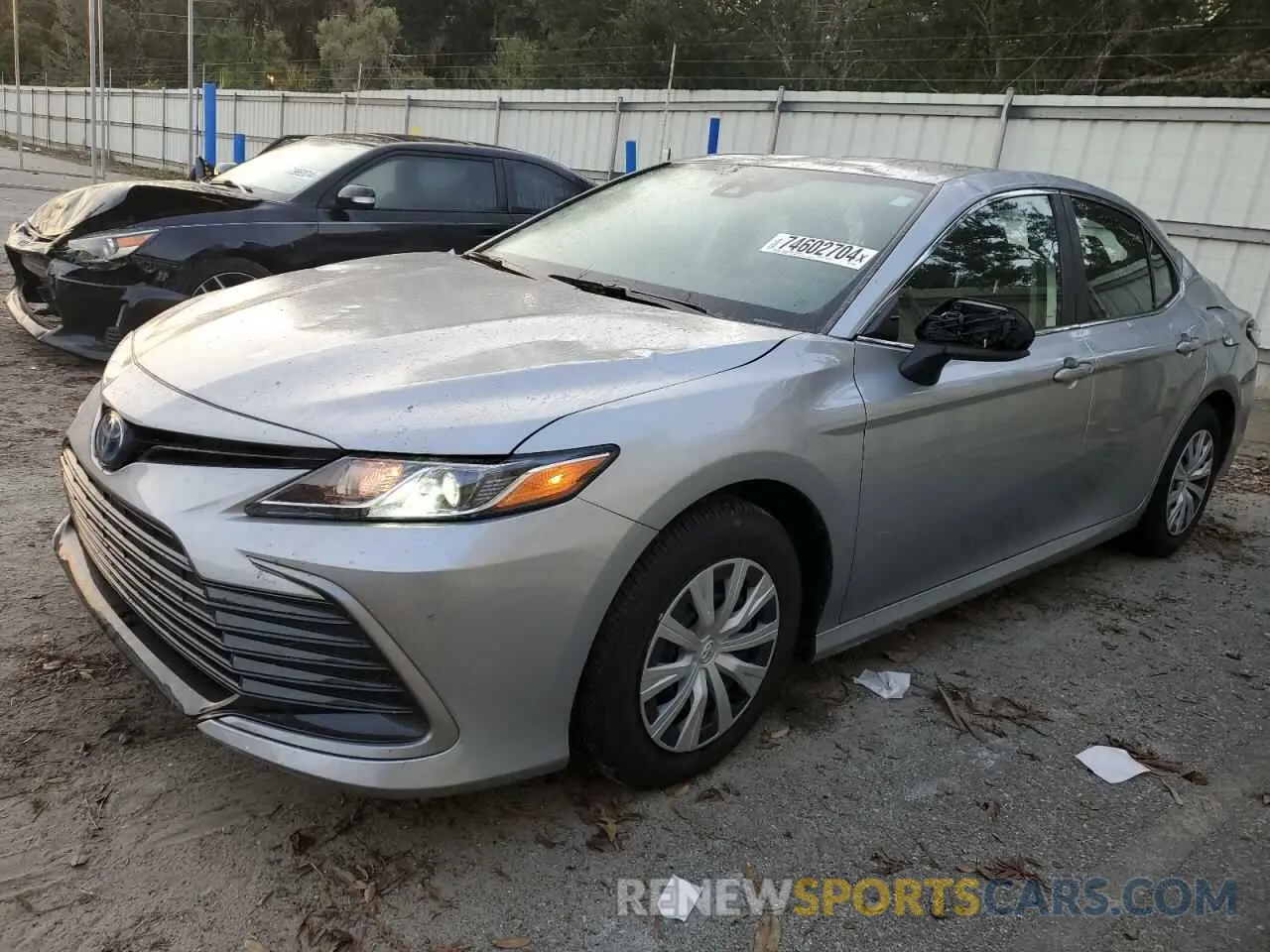 1 Photograph of a damaged car 4T1C31AK7RU061809 TOYOTA CAMRY 2024