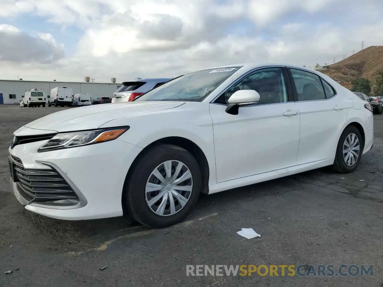 1 Photograph of a damaged car 4T1C31AK9RU071046 TOYOTA CAMRY 2024