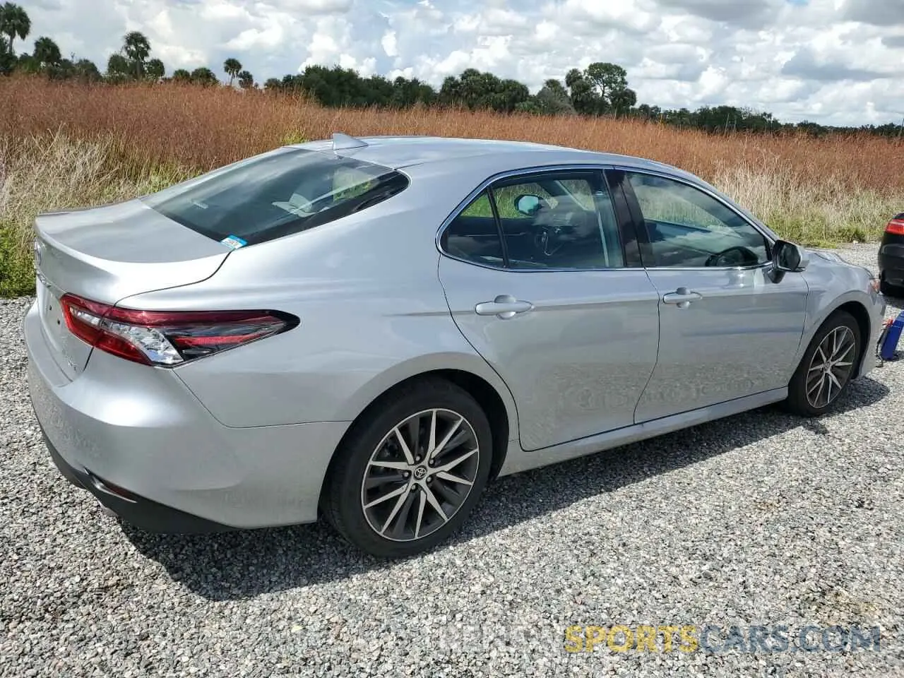 3 Photograph of a damaged car 4T1F11AK0RU249574 TOYOTA CAMRY 2024