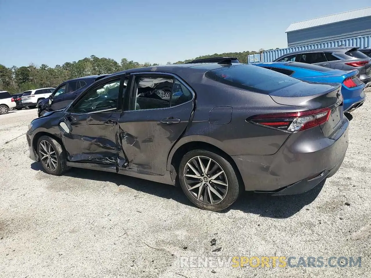 2 Photograph of a damaged car 4T1F11AK2RU840196 TOYOTA CAMRY 2024
