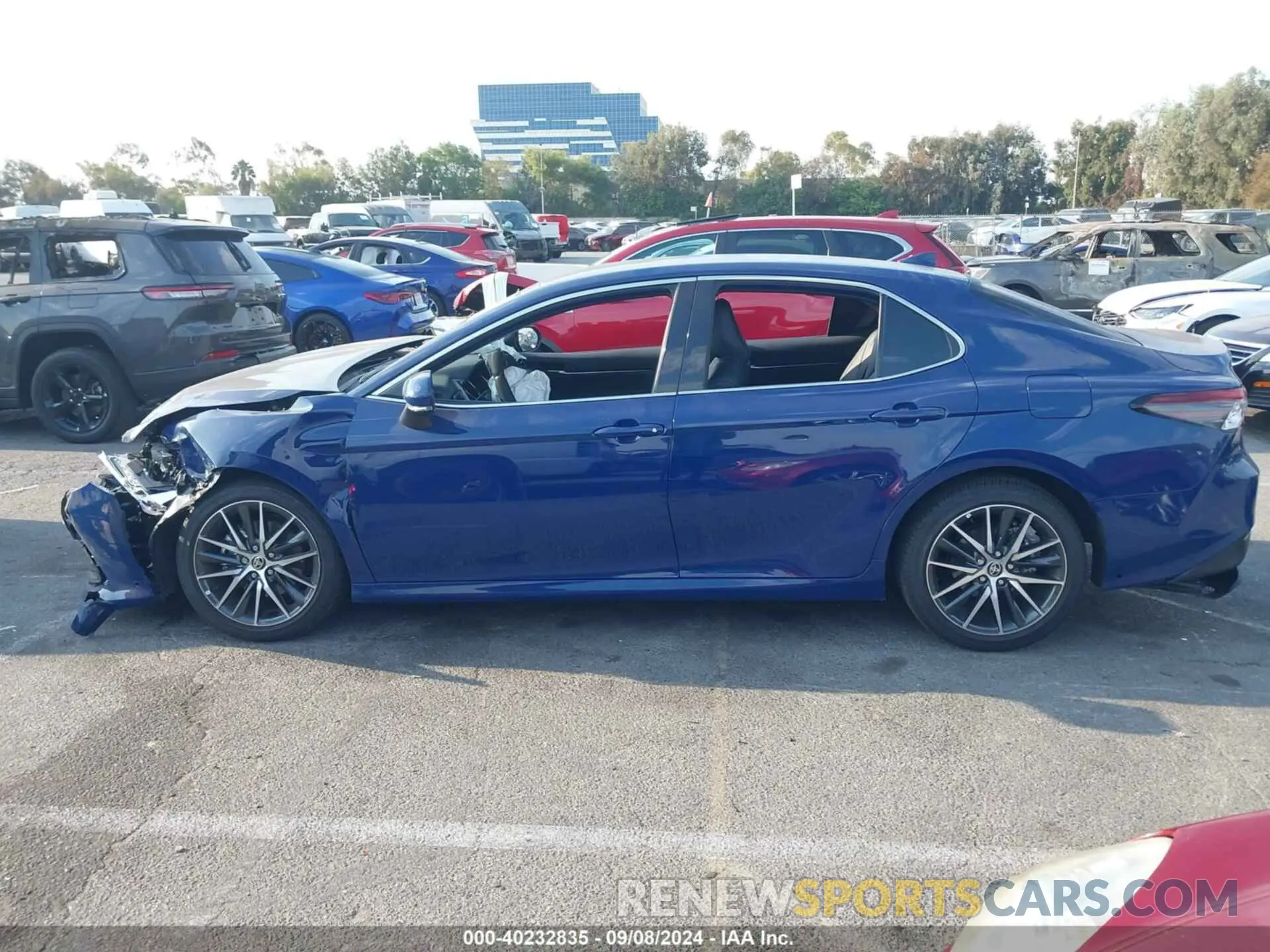 14 Photograph of a damaged car 4T1F11AK3RU261931 TOYOTA CAMRY 2024