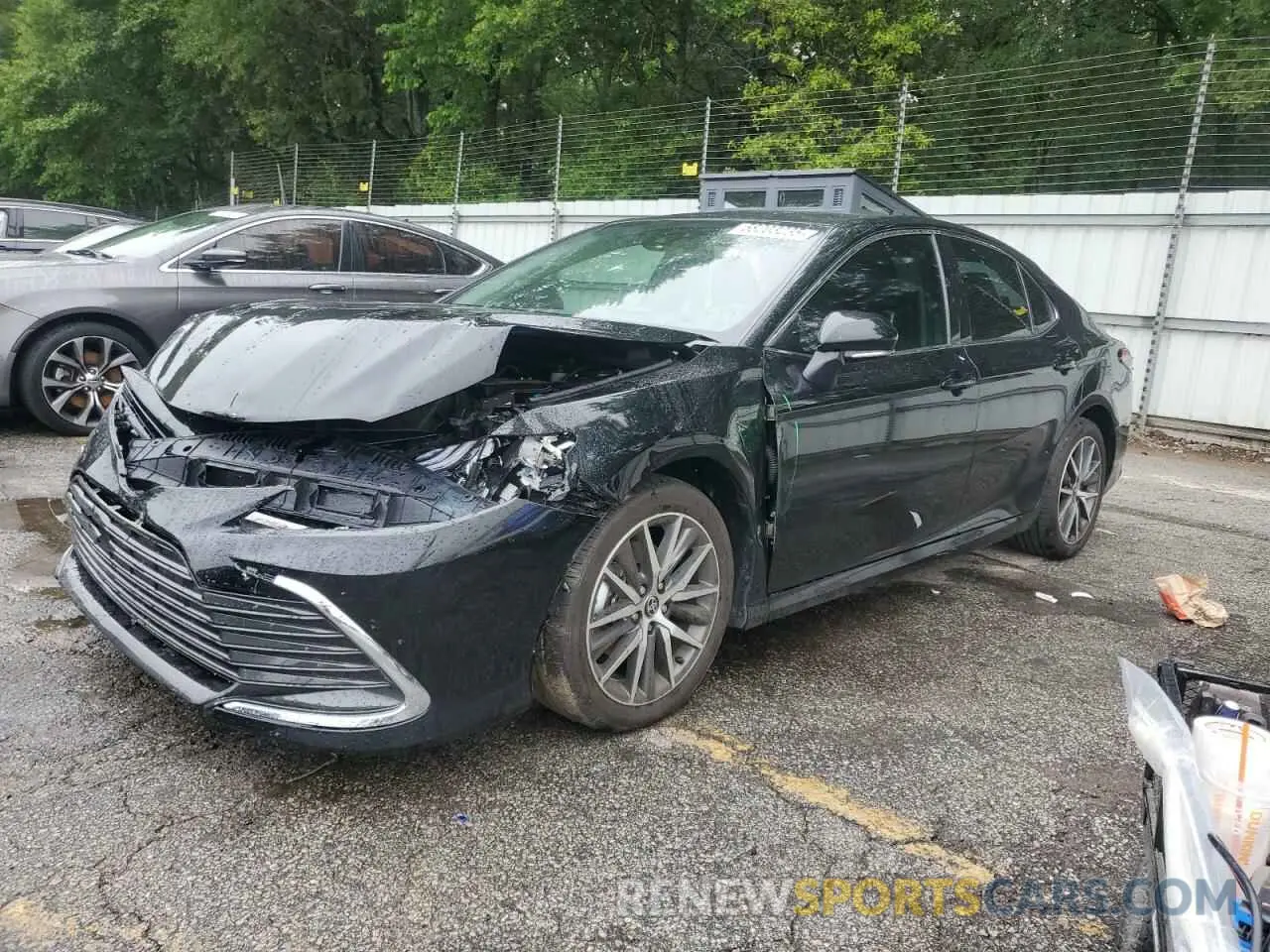 1 Photograph of a damaged car 4T1F11AK3RU869478 TOYOTA CAMRY 2024