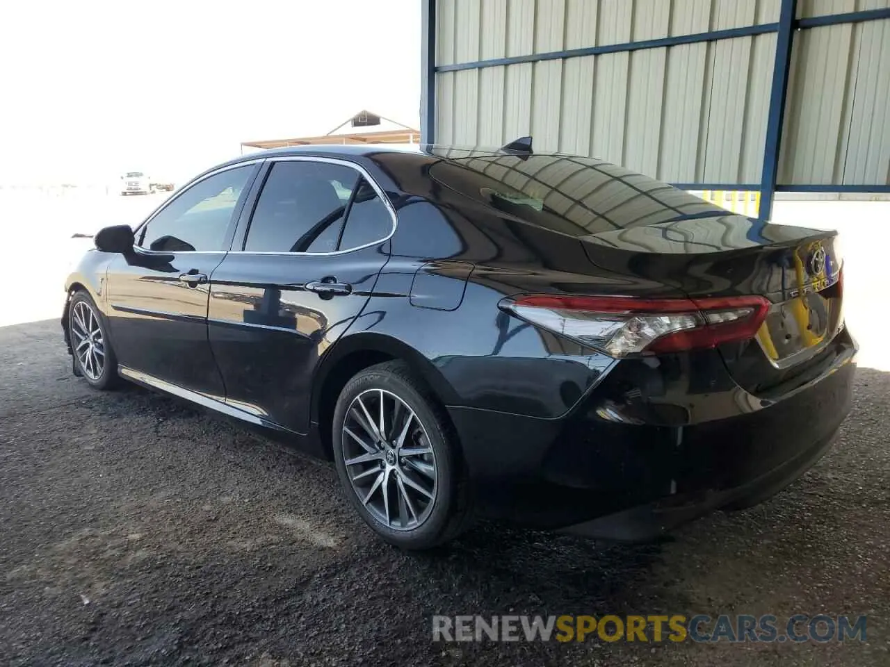 2 Photograph of a damaged car 4T1F11AK8RU891833 TOYOTA CAMRY 2024
