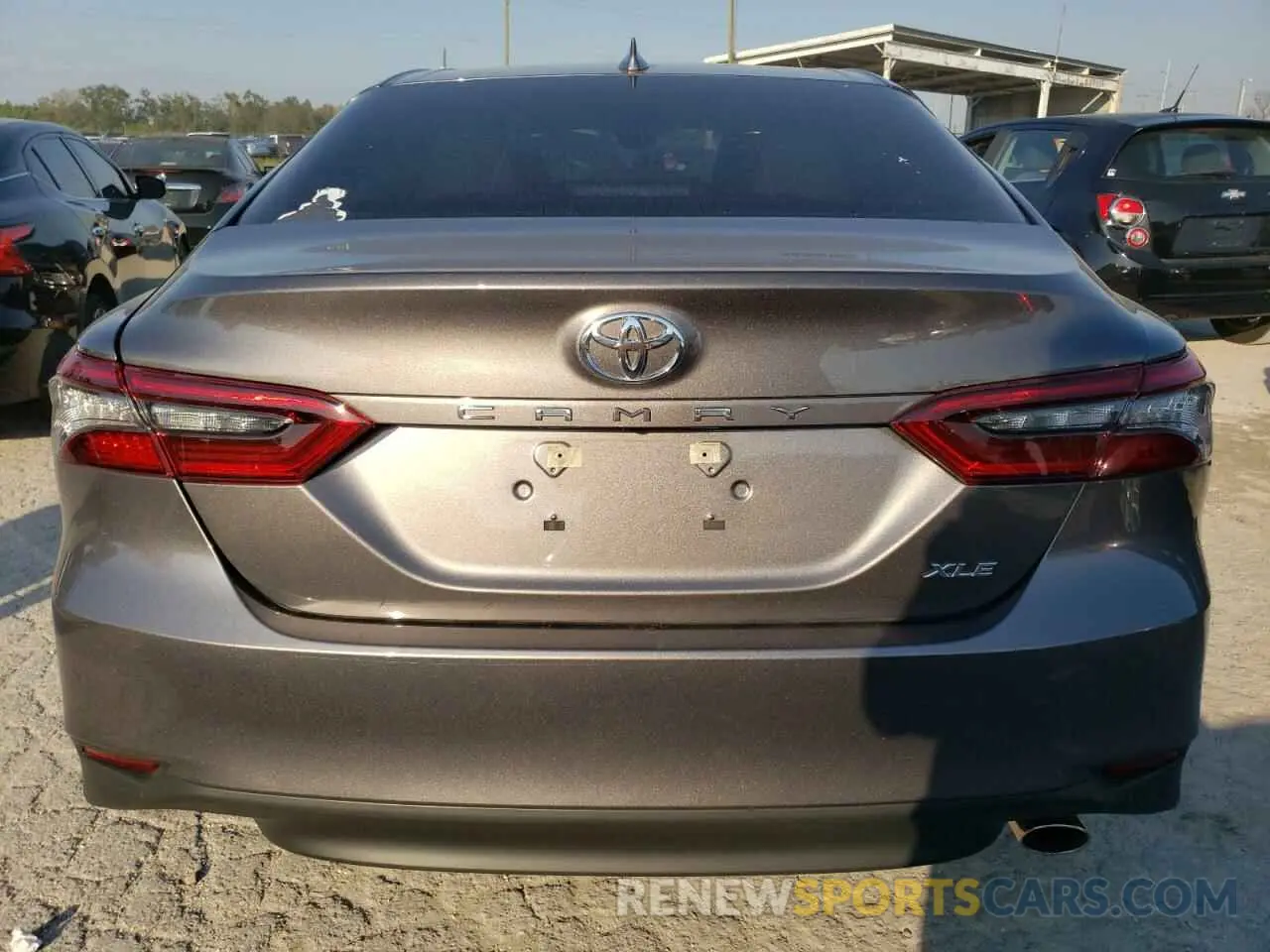 6 Photograph of a damaged car 4T1F11AKXRU906090 TOYOTA CAMRY 2024