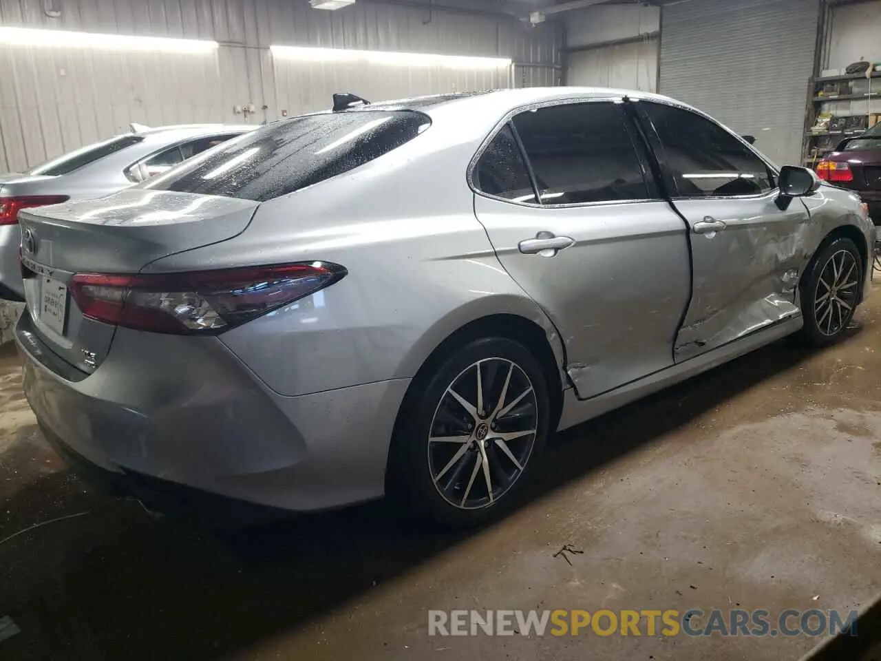 3 Photograph of a damaged car 4T1F11BK0RU108244 TOYOTA CAMRY 2024
