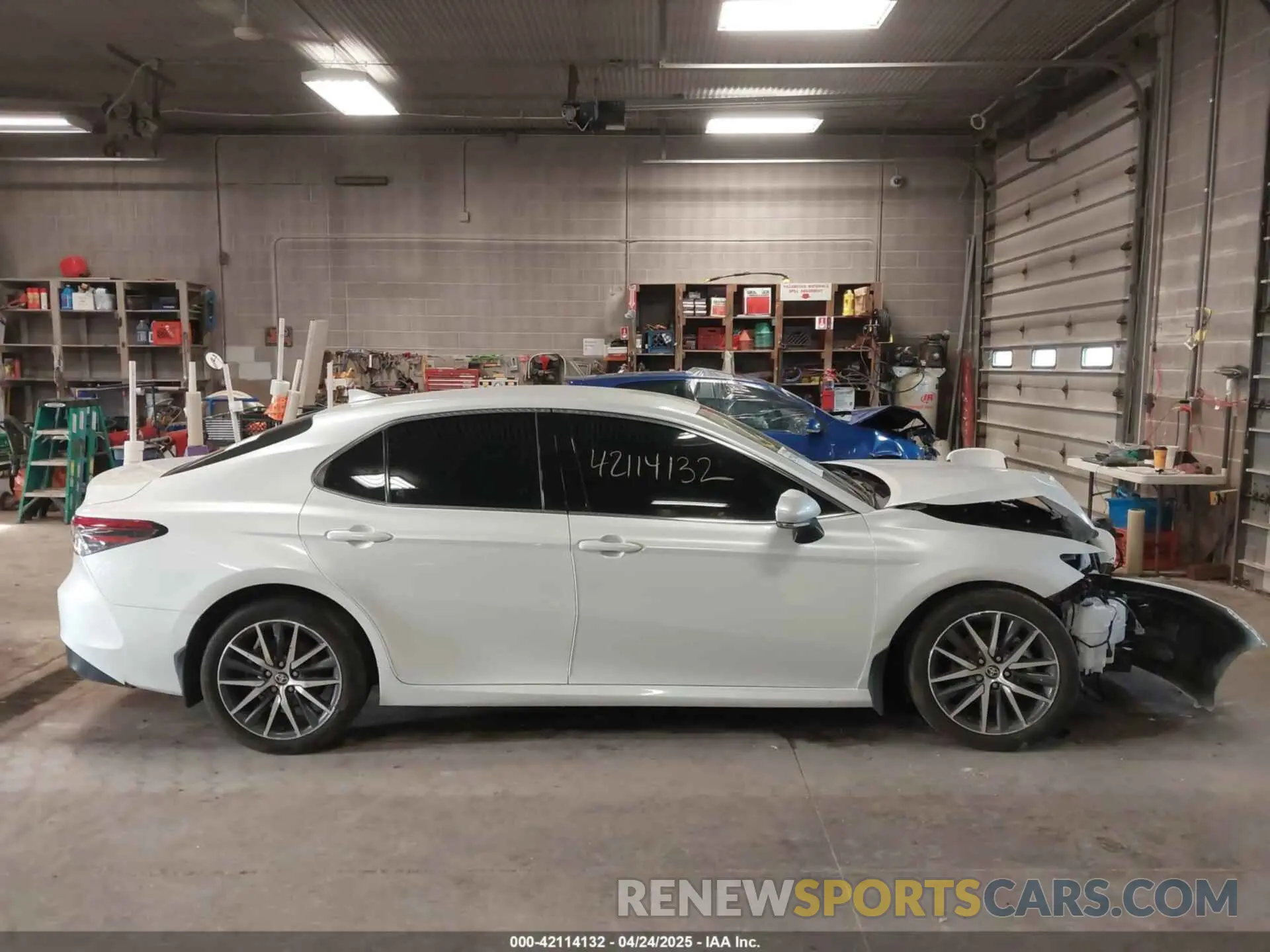 14 Photograph of a damaged car 4T1F11BK6RU120611 TOYOTA CAMRY 2024