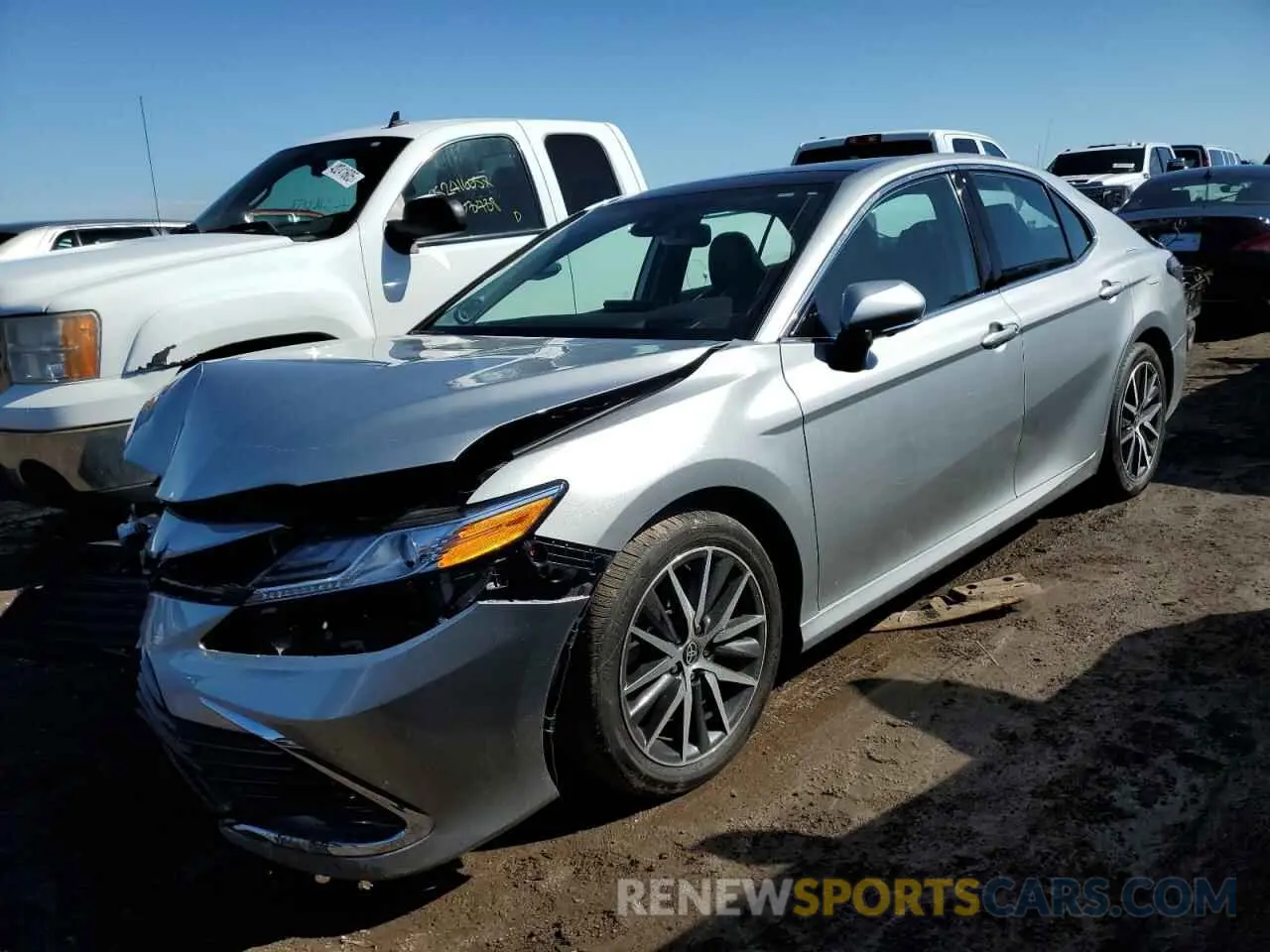 1 Photograph of a damaged car 4T1F11BK8RU119959 TOYOTA CAMRY 2024
