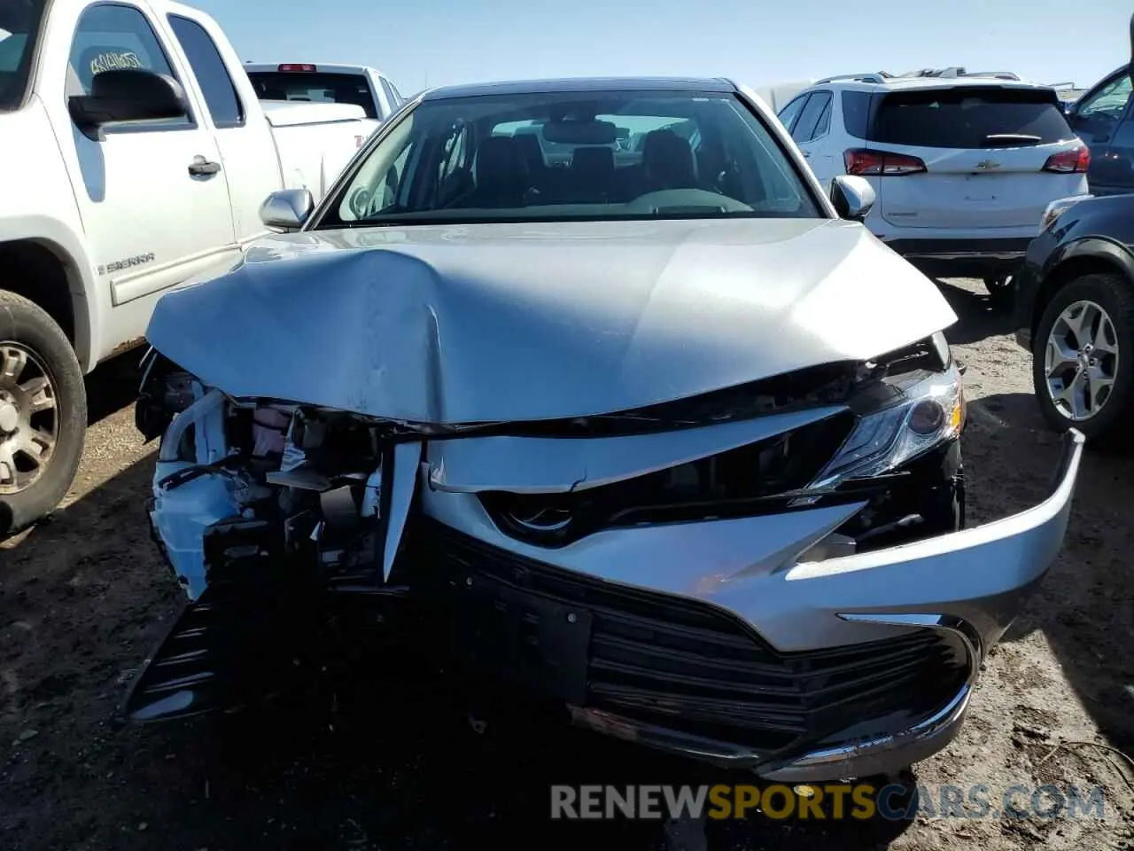 5 Photograph of a damaged car 4T1F11BK8RU119959 TOYOTA CAMRY 2024