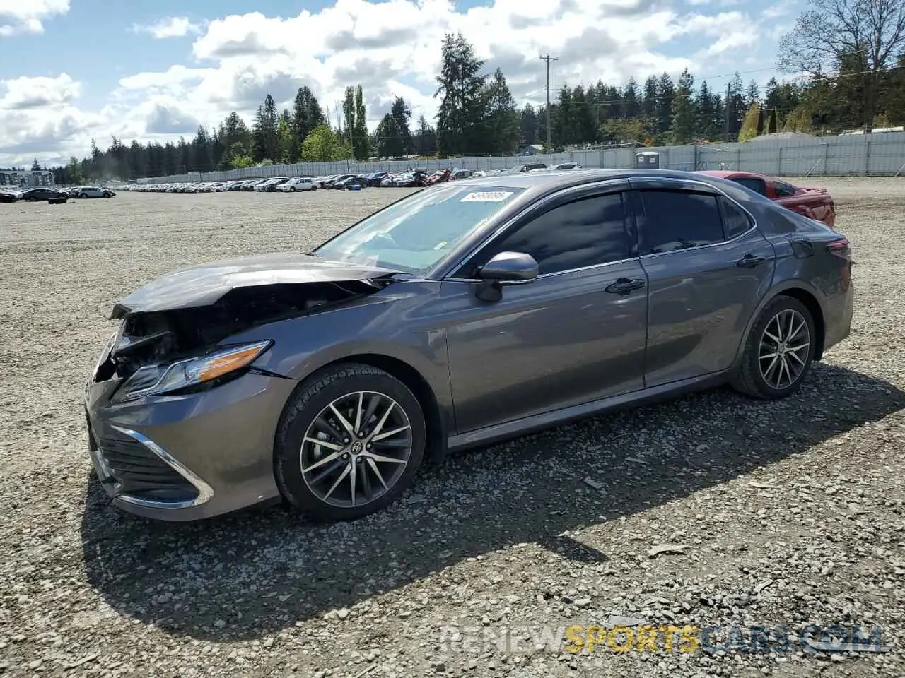 1 Photograph of a damaged car 4T1F31AK3RU626005 TOYOTA CAMRY 2024