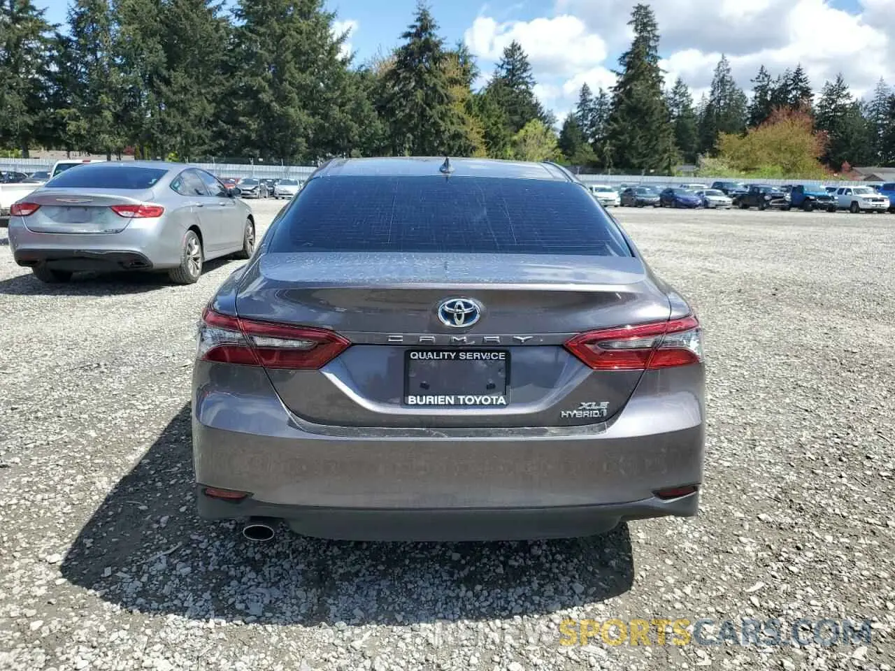 6 Photograph of a damaged car 4T1F31AK3RU626005 TOYOTA CAMRY 2024