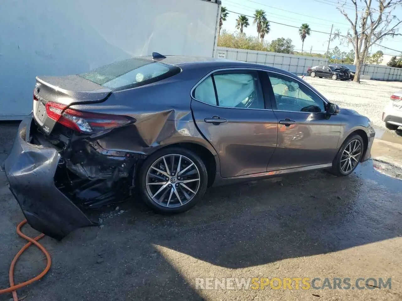 3 Photograph of a damaged car 4T1F31AK4RU061196 TOYOTA CAMRY 2024