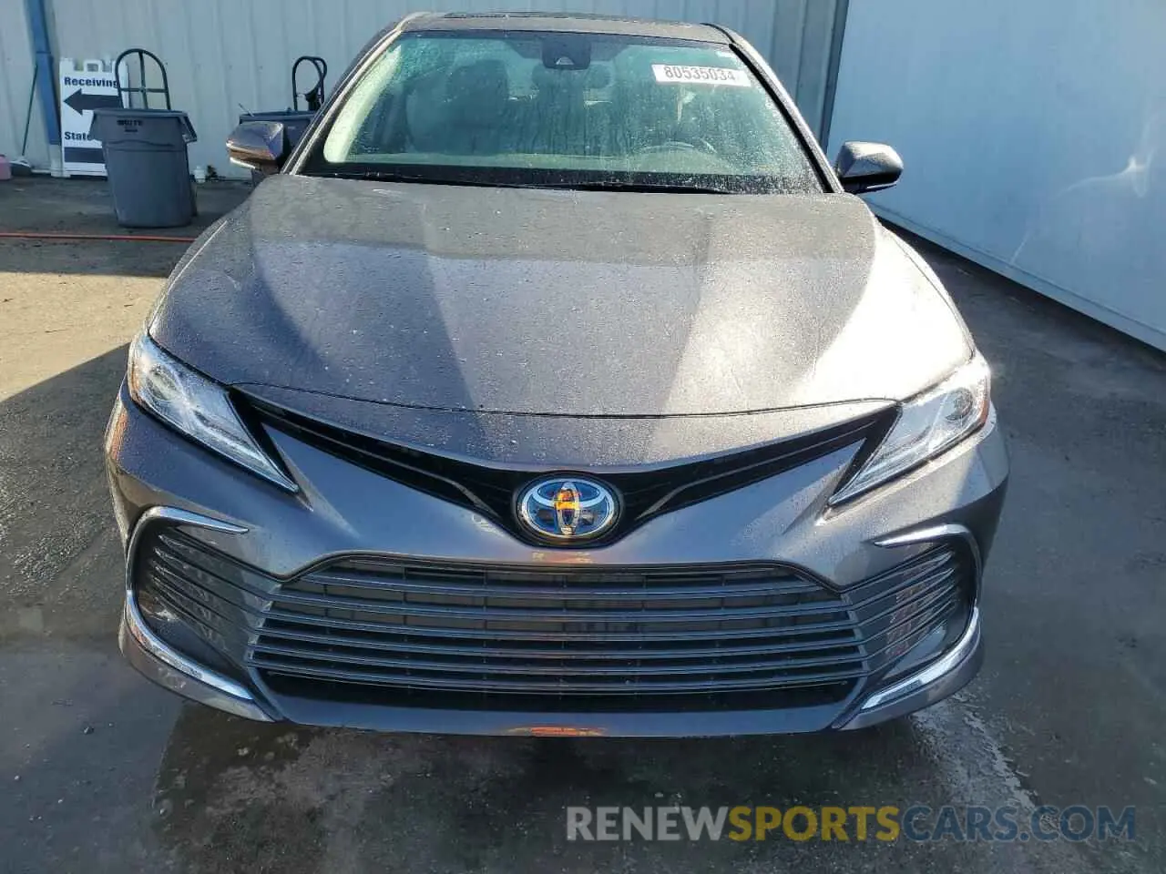 5 Photograph of a damaged car 4T1F31AK4RU061196 TOYOTA CAMRY 2024