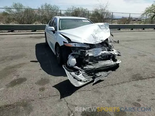 10 Photograph of a damaged car 4T1F31AKXRU067214 TOYOTA CAMRY 2024