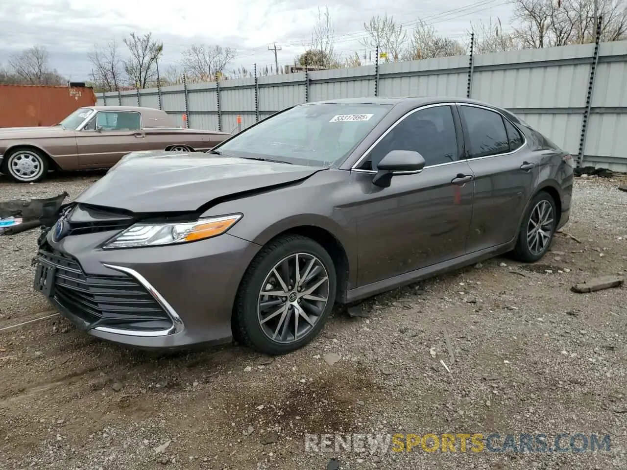 1 Photograph of a damaged car 4T1F31AKXRU626678 TOYOTA CAMRY 2024
