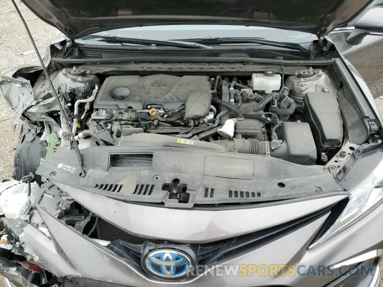 11 Photograph of a damaged car 4T1F31AKXRU626678 TOYOTA CAMRY 2024