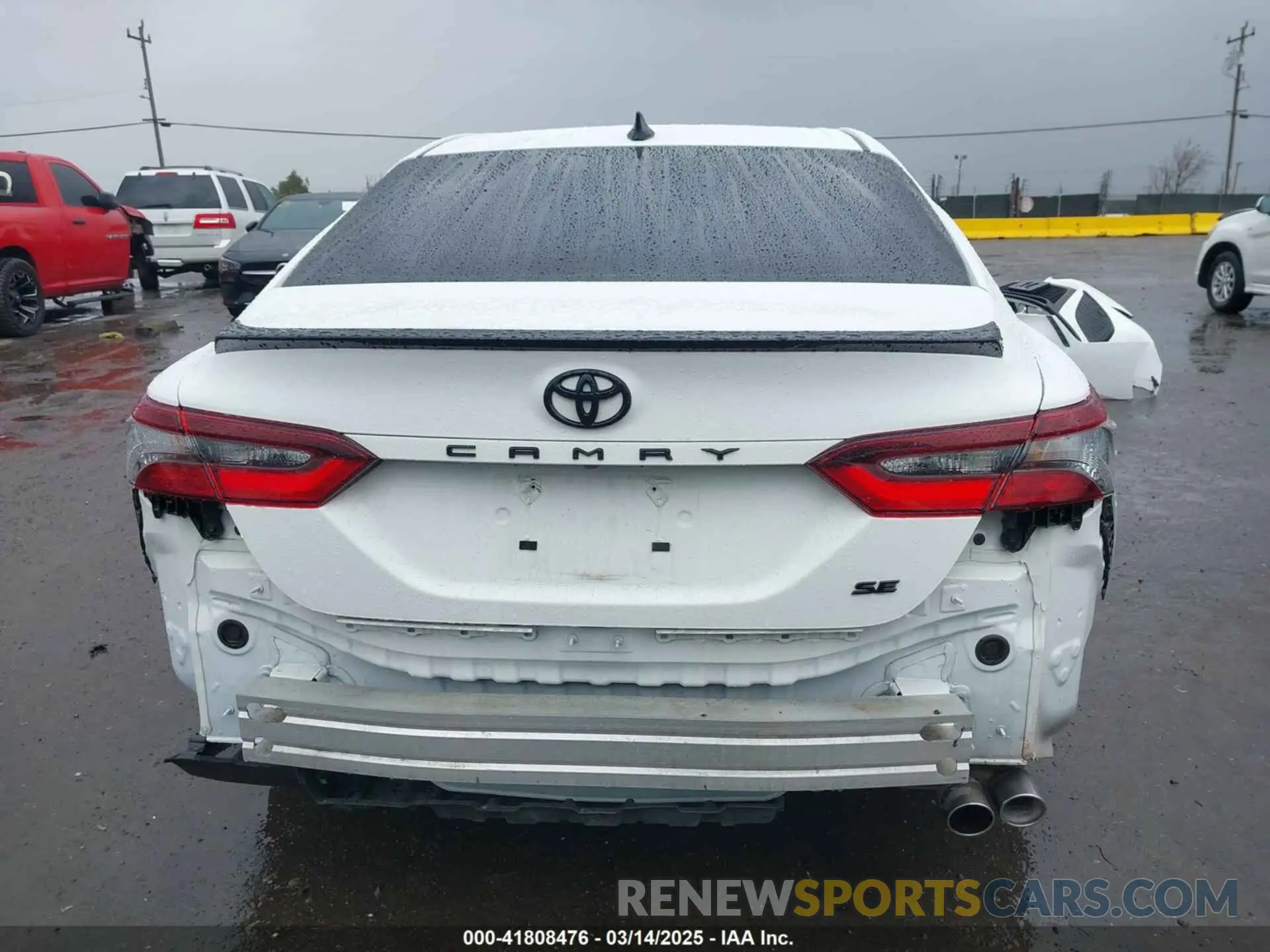 17 Photograph of a damaged car 4T1G11AK0RU260398 TOYOTA CAMRY 2024