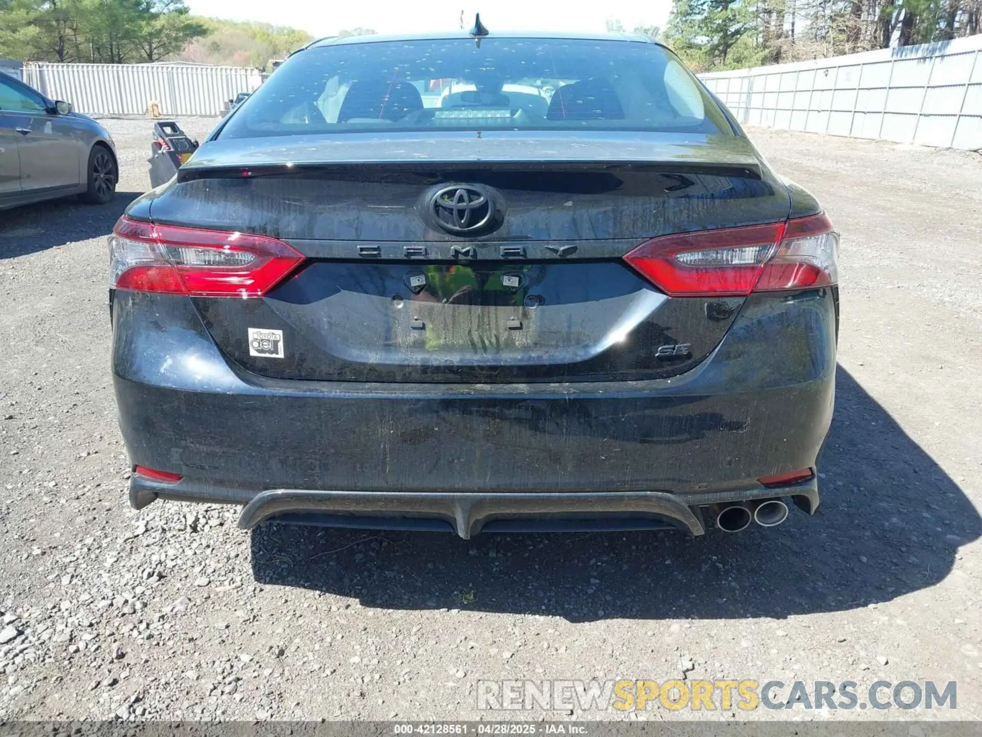 16 Photograph of a damaged car 4T1G11AK0RU264399 TOYOTA CAMRY 2024